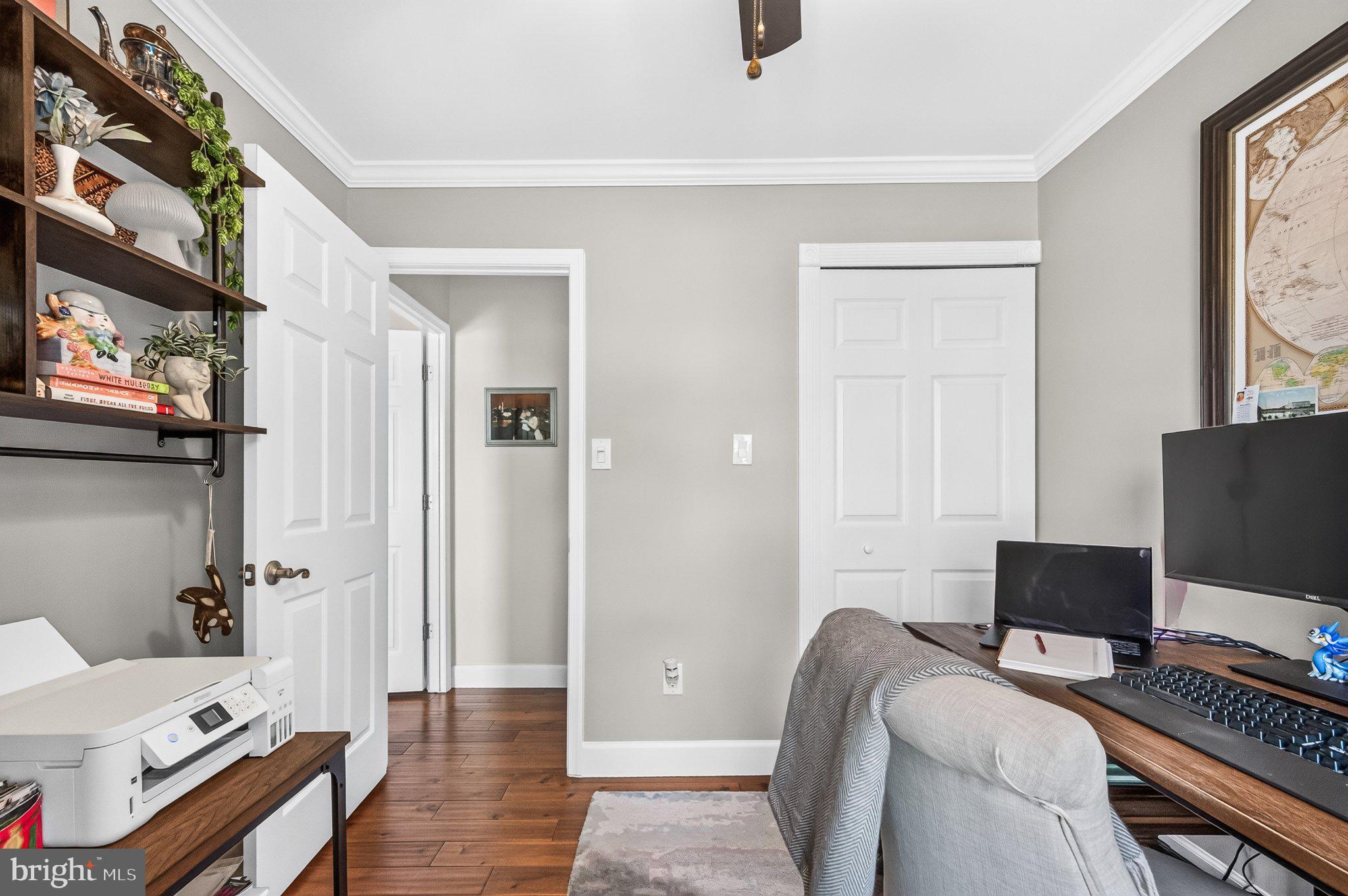 DUNN LORING VILLAGE - Residential