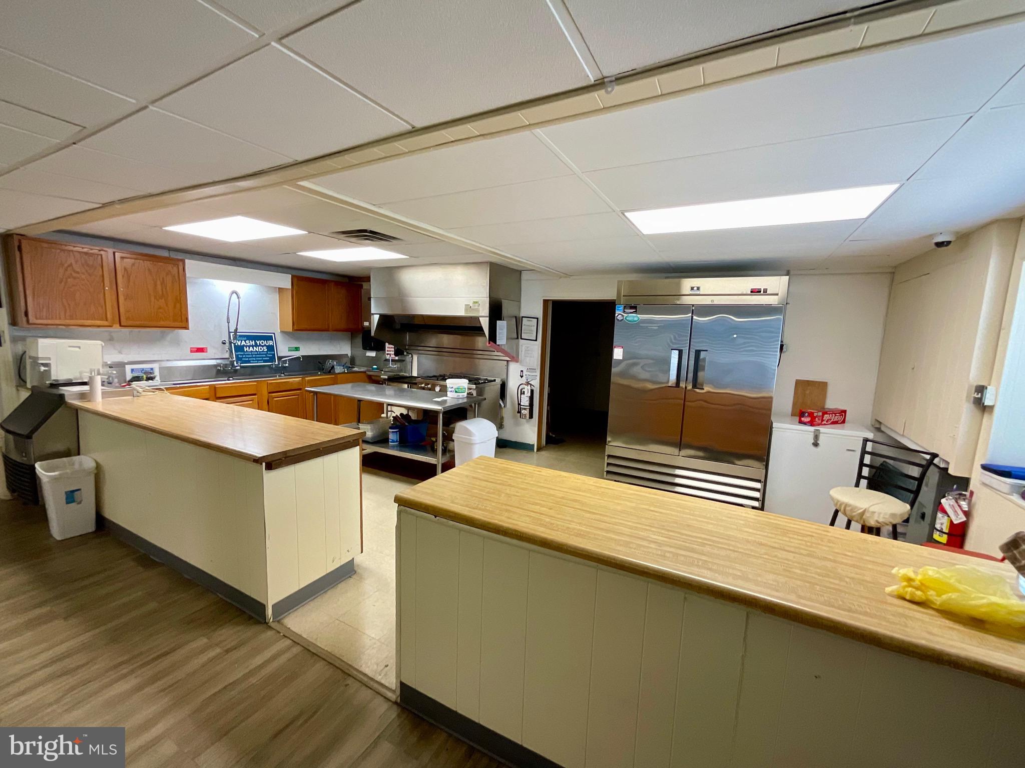 SWANN KEYS - Residential
