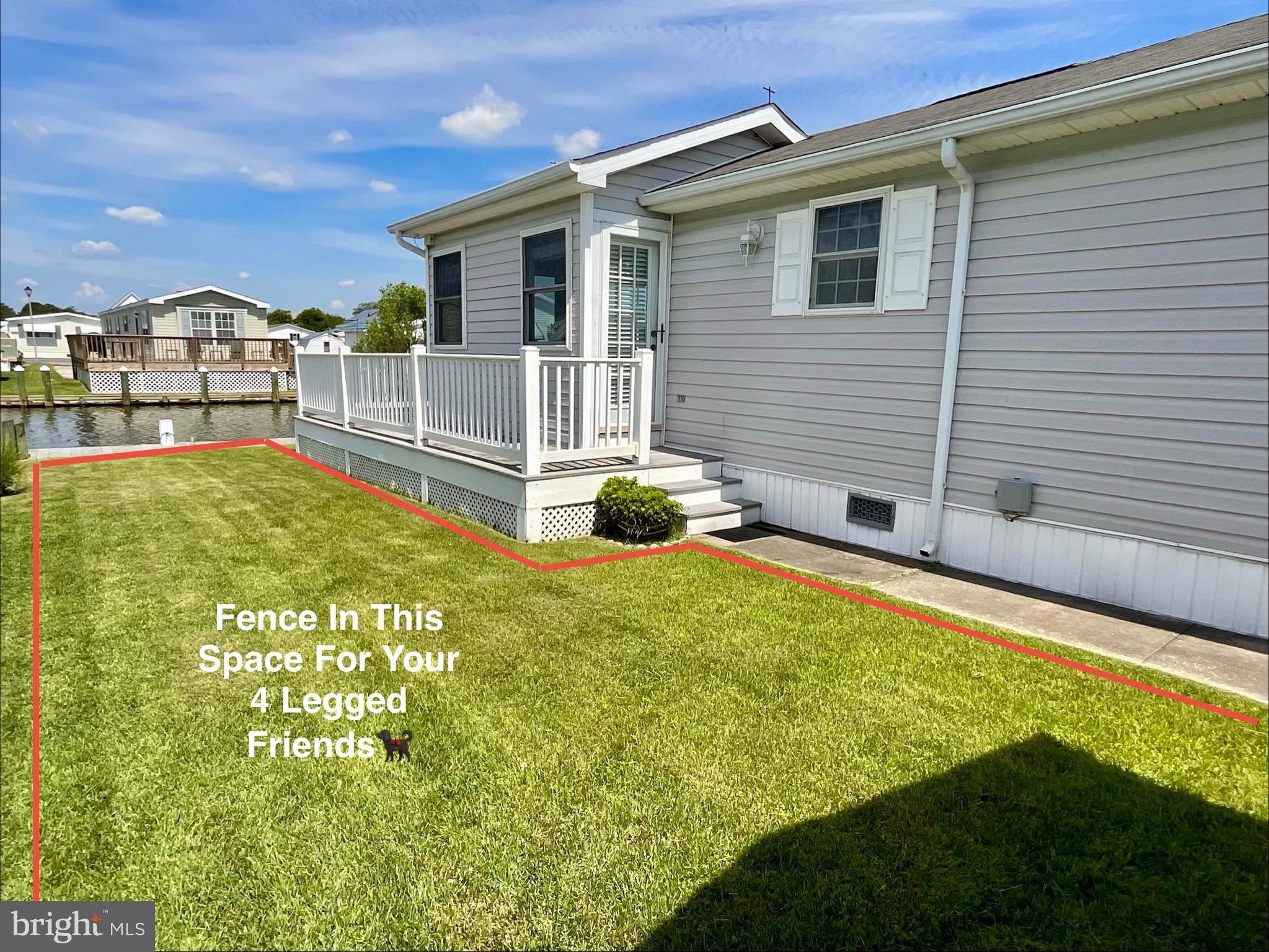 SWANN KEYS - Residential