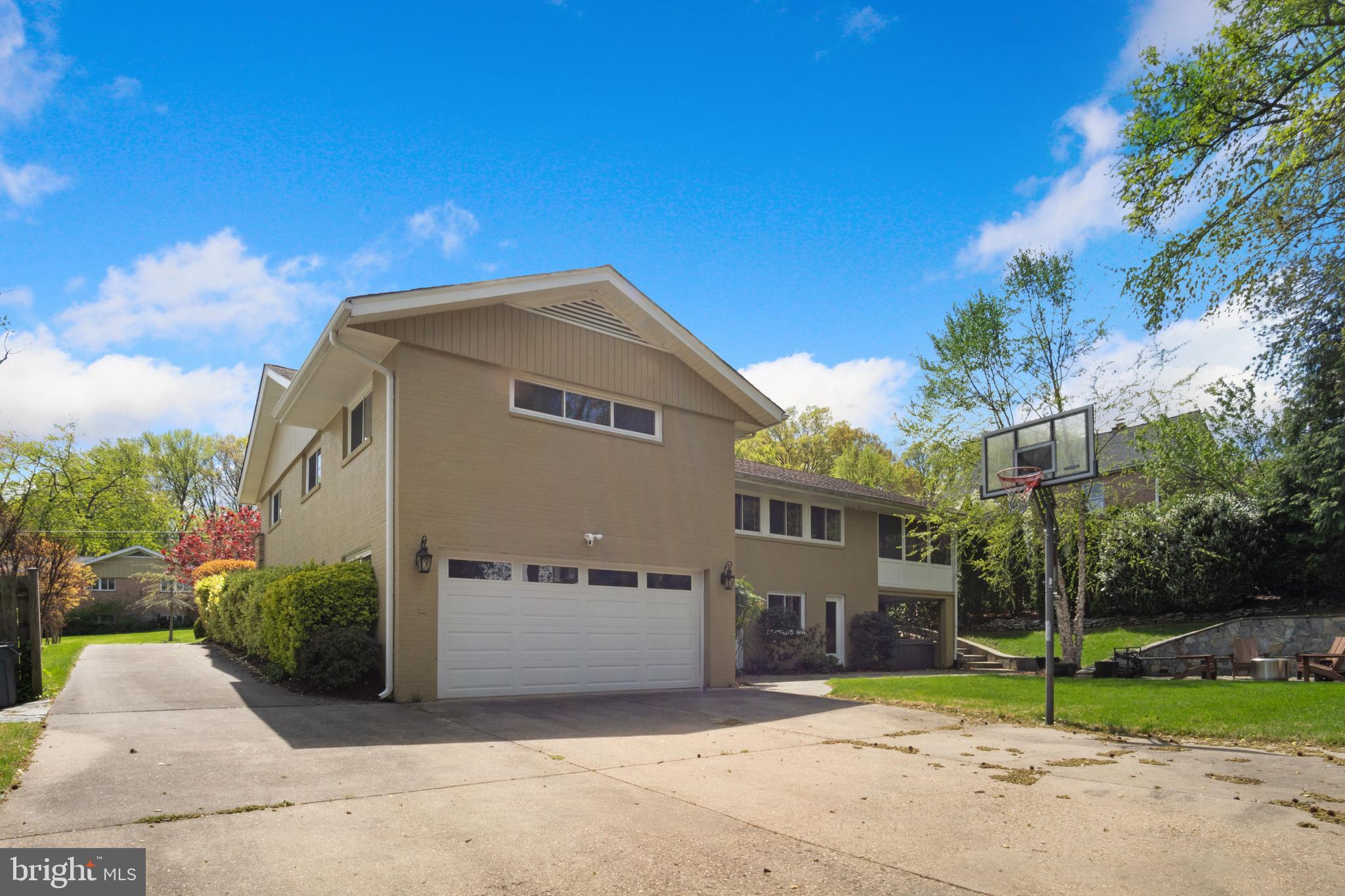 WESTGROVE - Residential Lease
