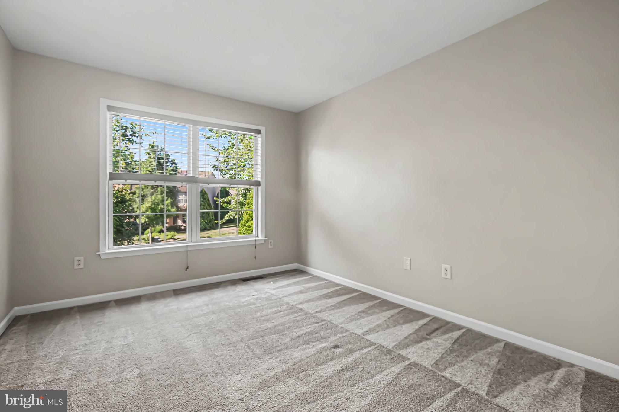 CROSS CREEK - Residential