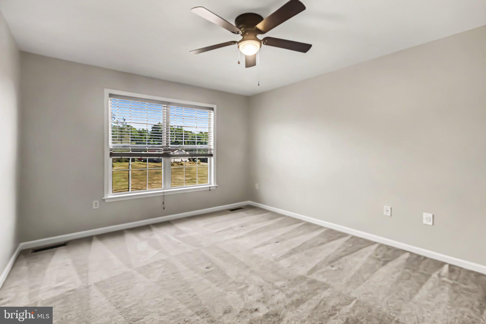 CROSS CREEK - Residential