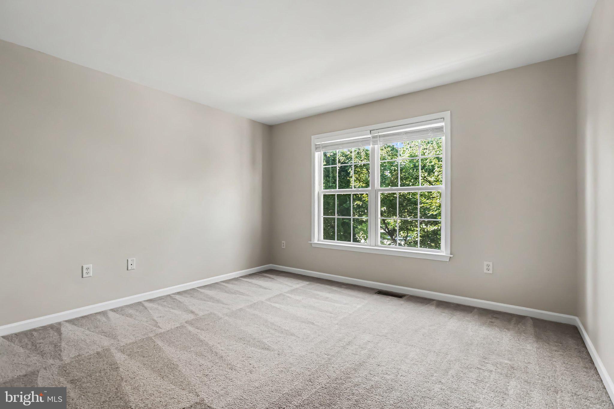 CROSS CREEK - Residential