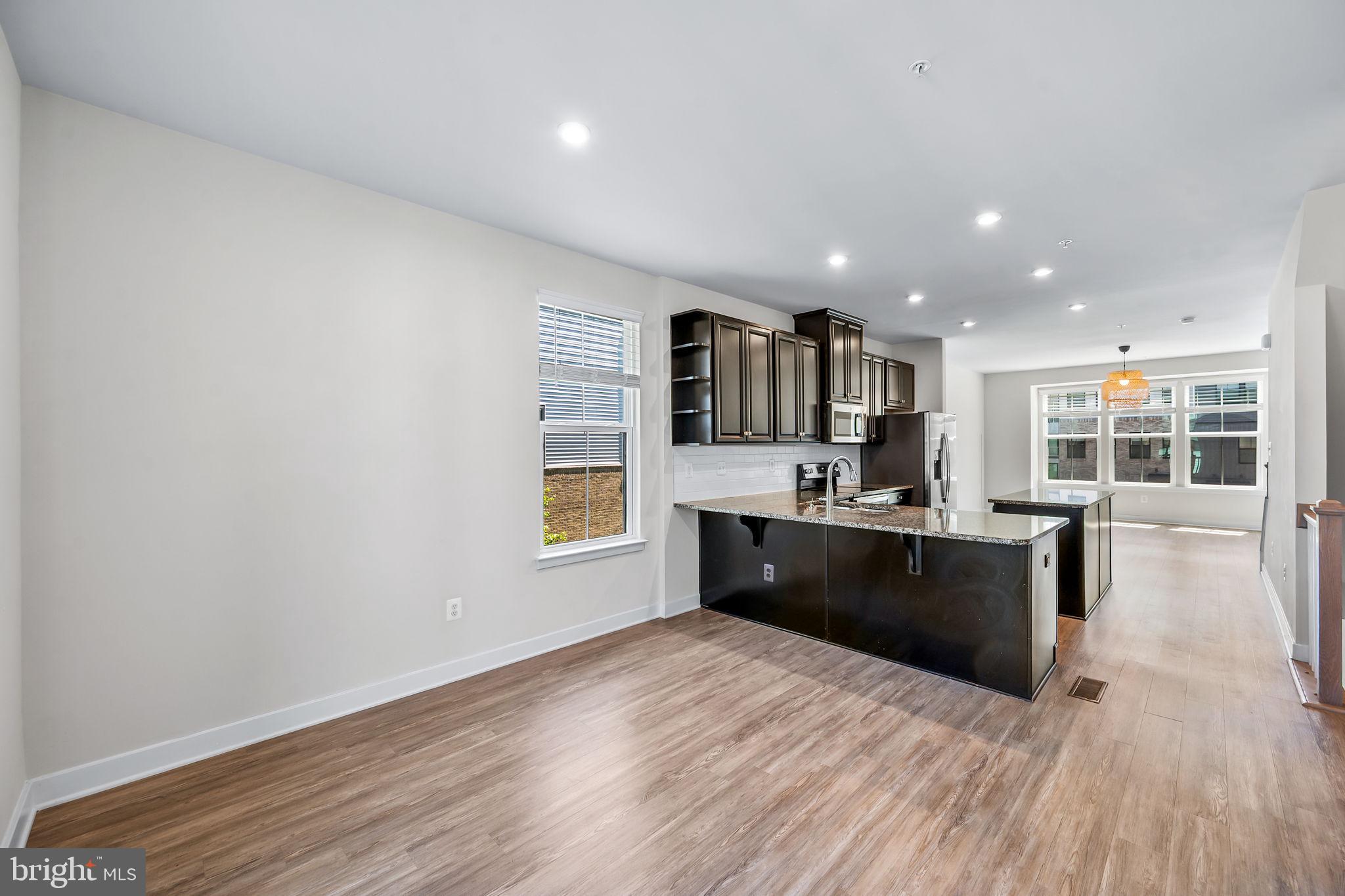TANYARD SHORES - Residential