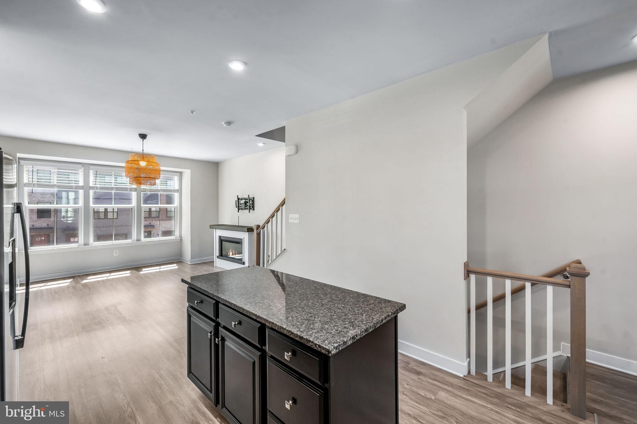 TANYARD SHORES - Residential