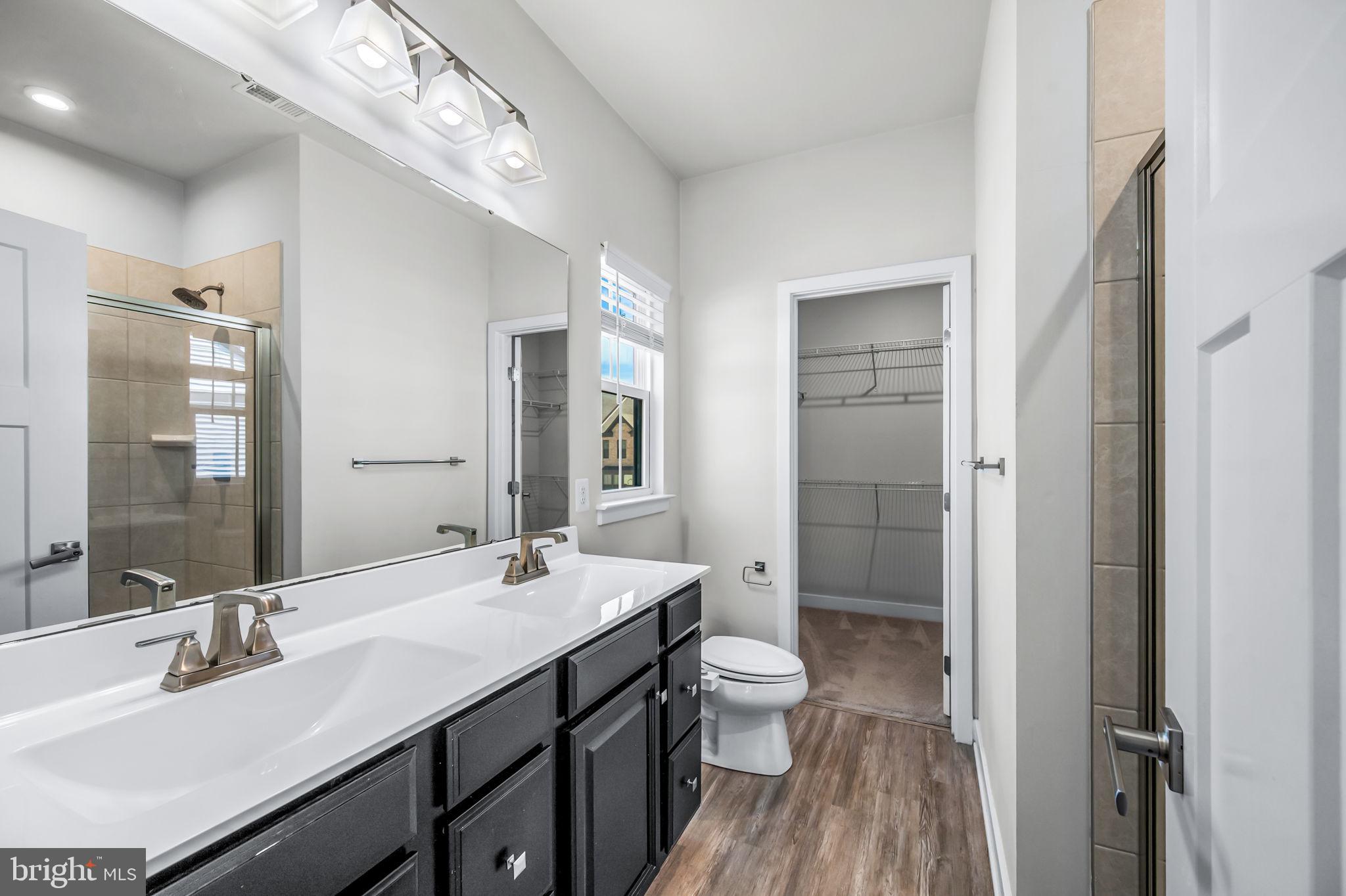 TANYARD SHORES - Residential