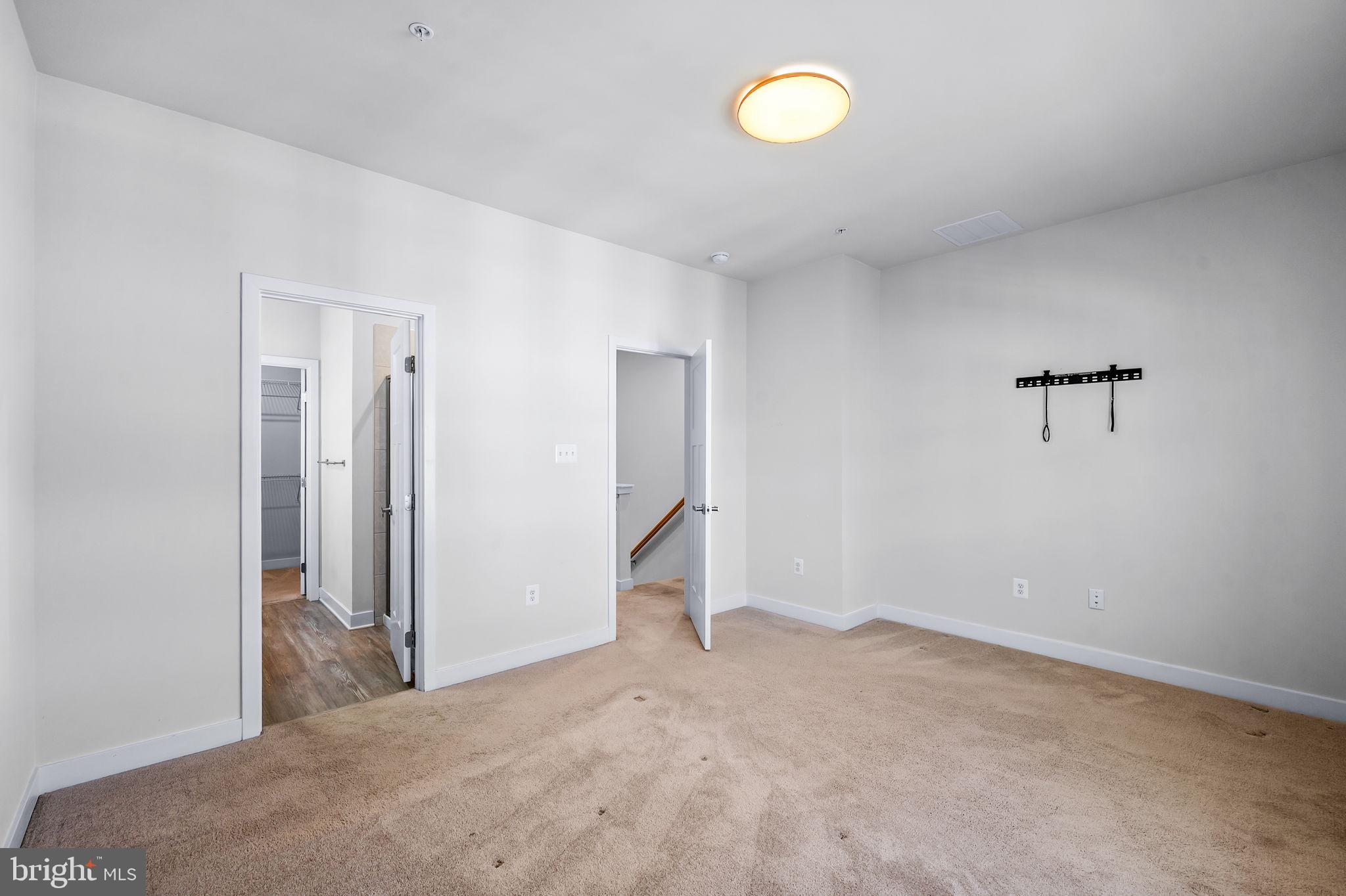 TANYARD SHORES - Residential