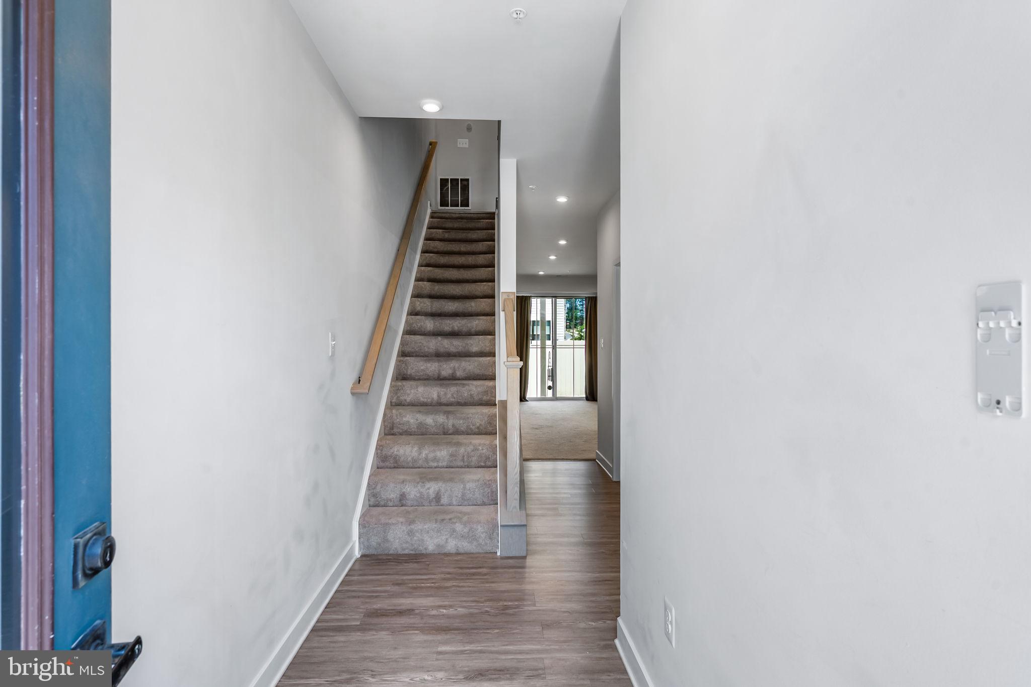 TANYARD SHORES - Residential