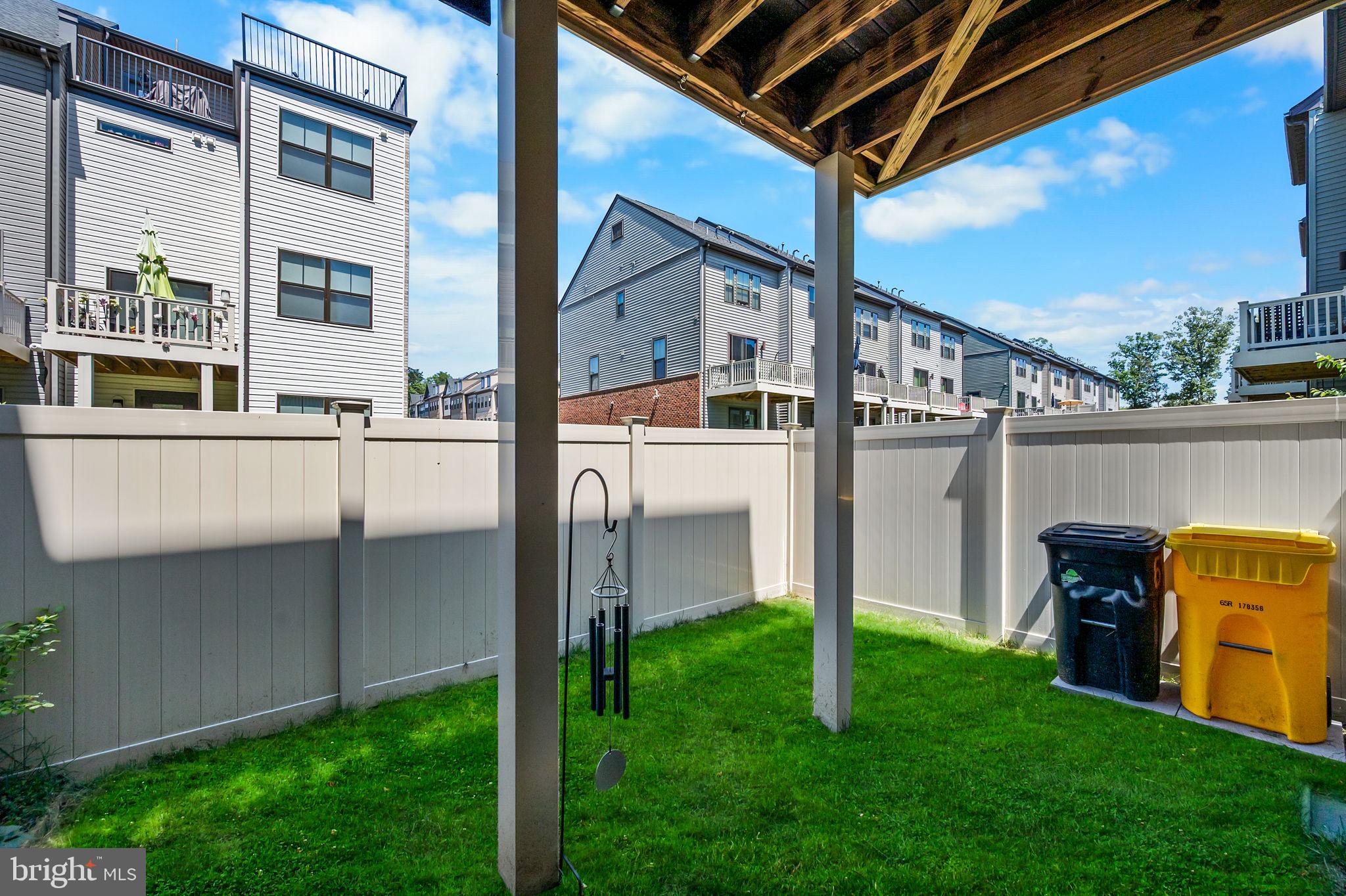 TANYARD SHORES - Residential