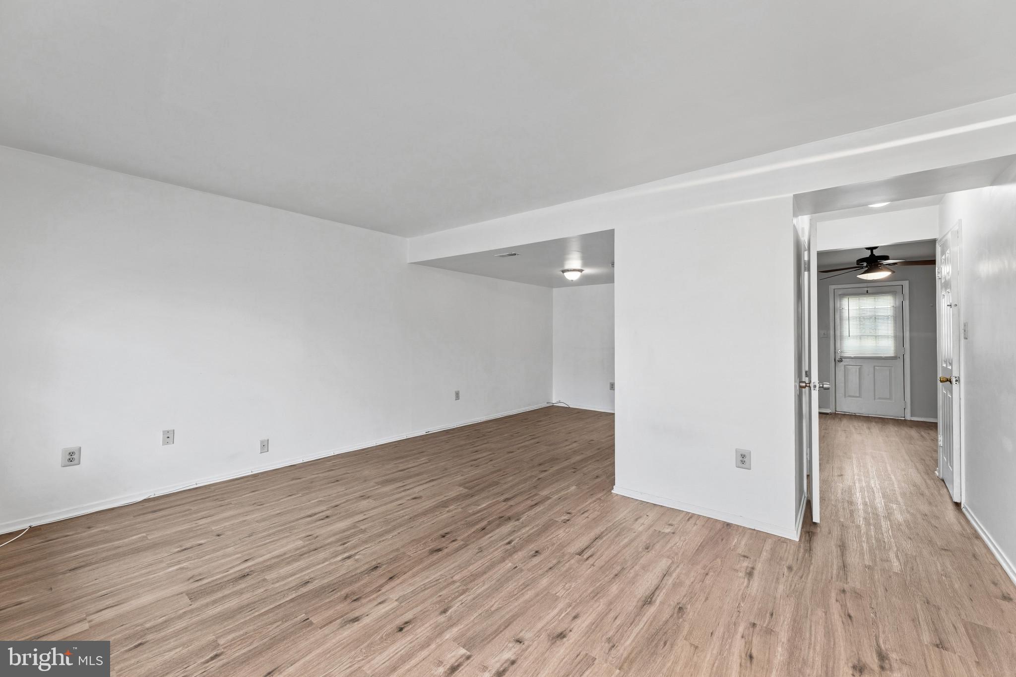 MARBURY VILLAGE - PLAT T - Residential