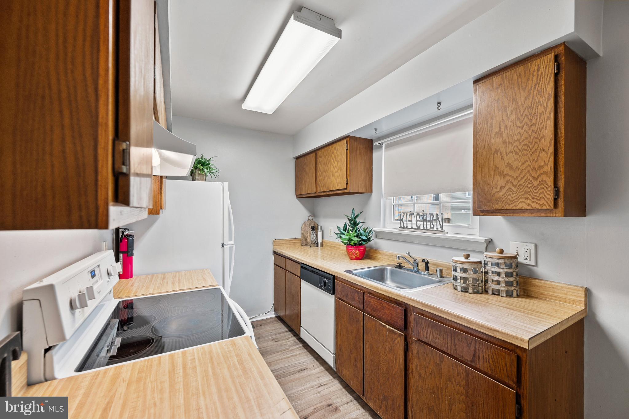 MARBURY VILLAGE - PLAT T - Residential