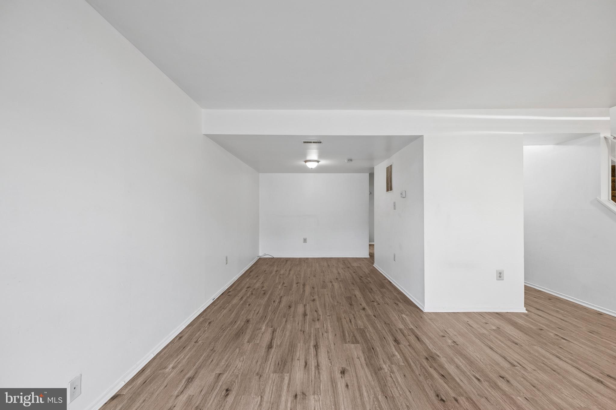 MARBURY VILLAGE - PLAT T - Residential