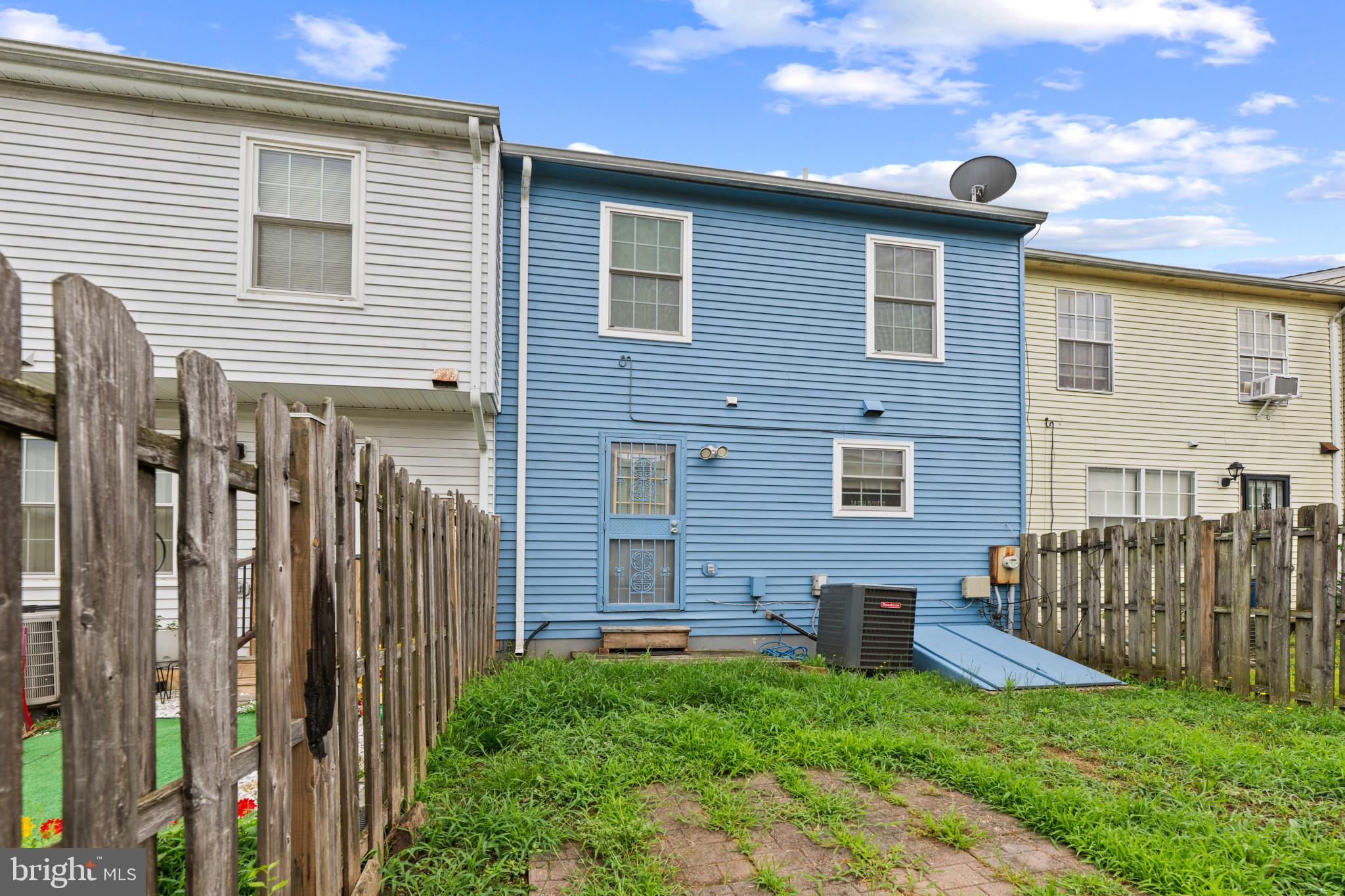 MARBURY VILLAGE - PLAT T - Residential