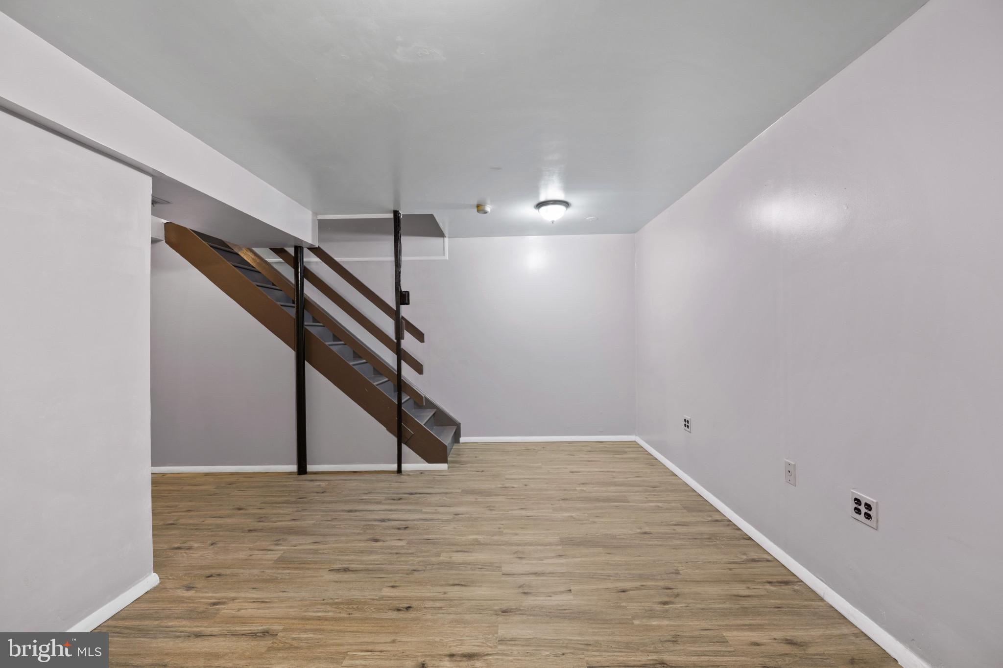 MARBURY VILLAGE - PLAT T - Residential