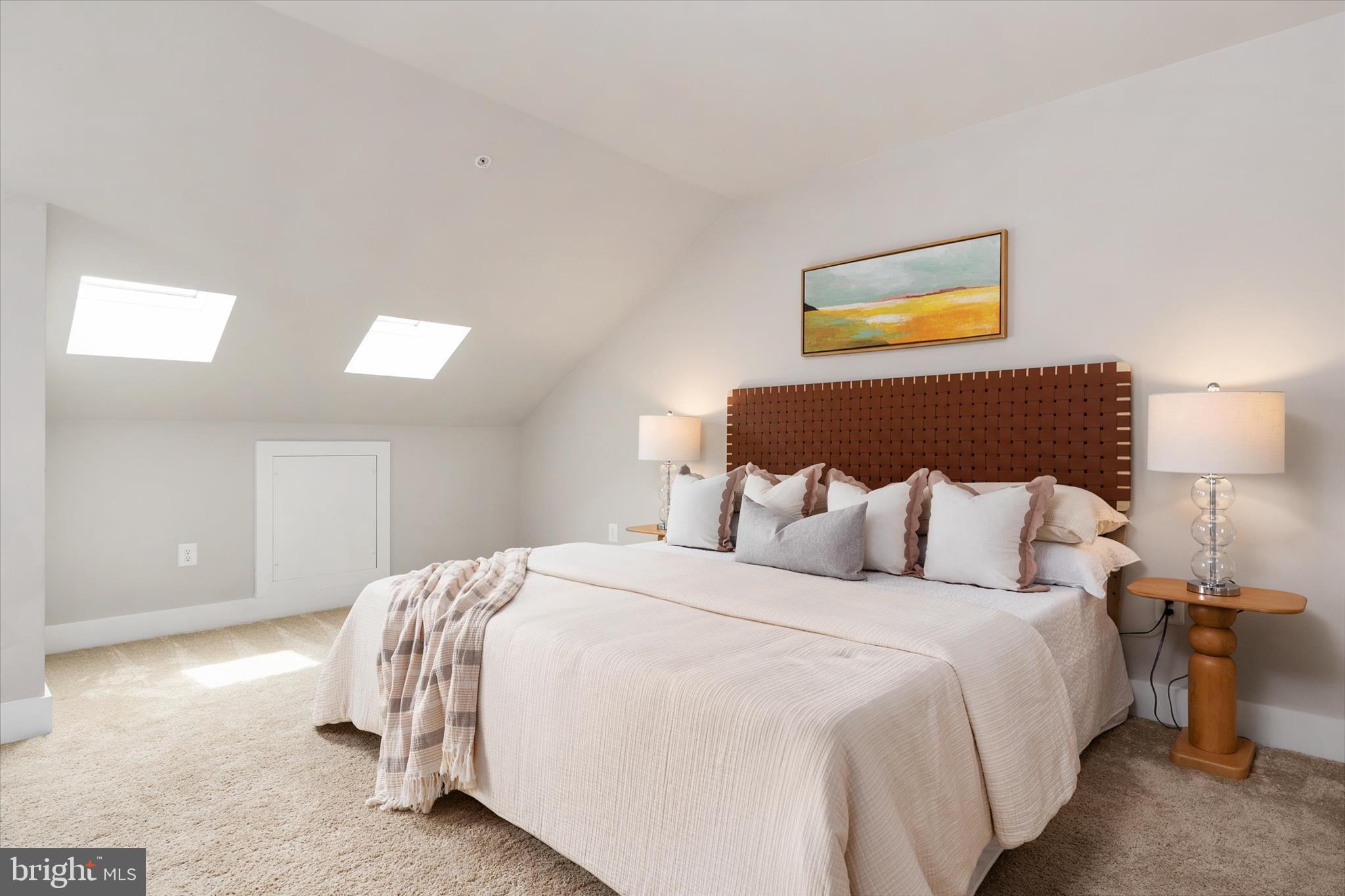 PRIMROSE HILL - Residential