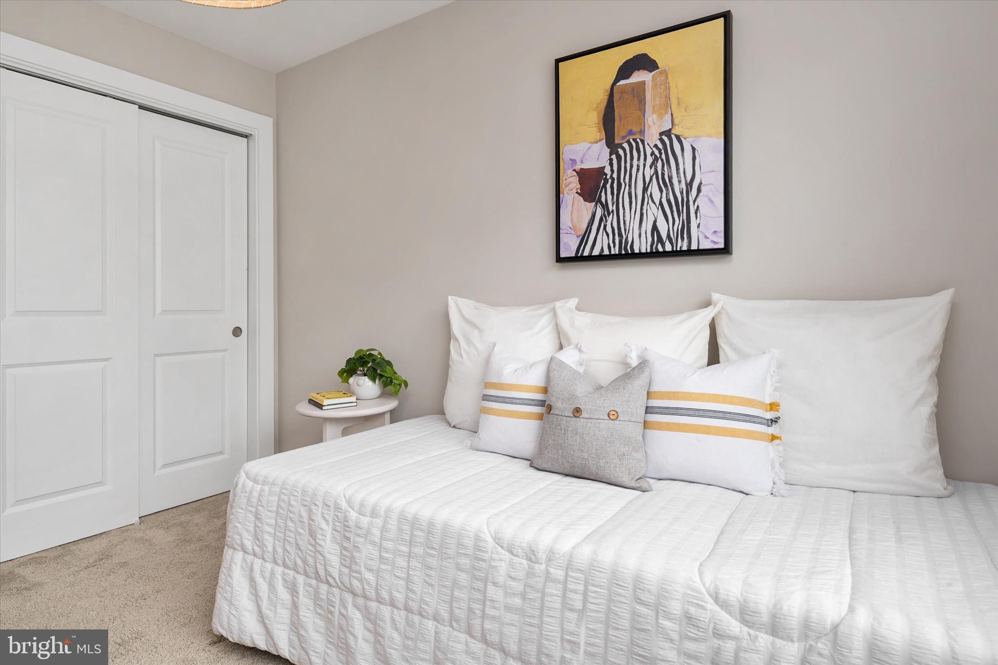 PRIMROSE HILL - Residential