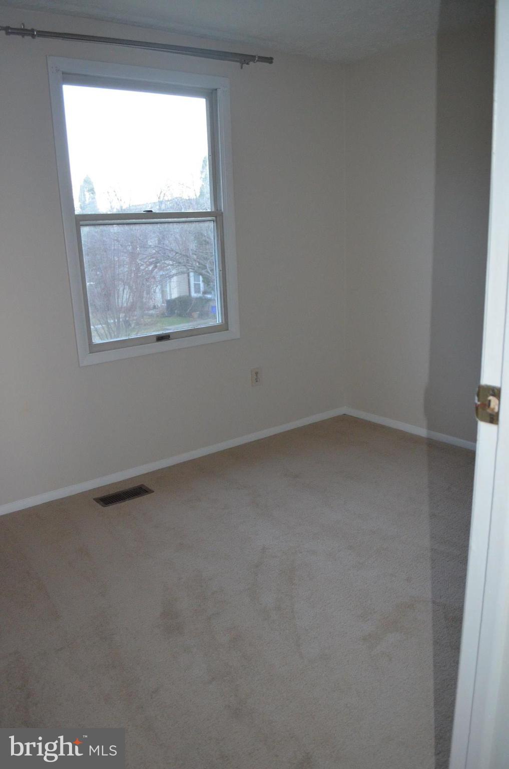 PARK OVERLOOK - Residential Lease