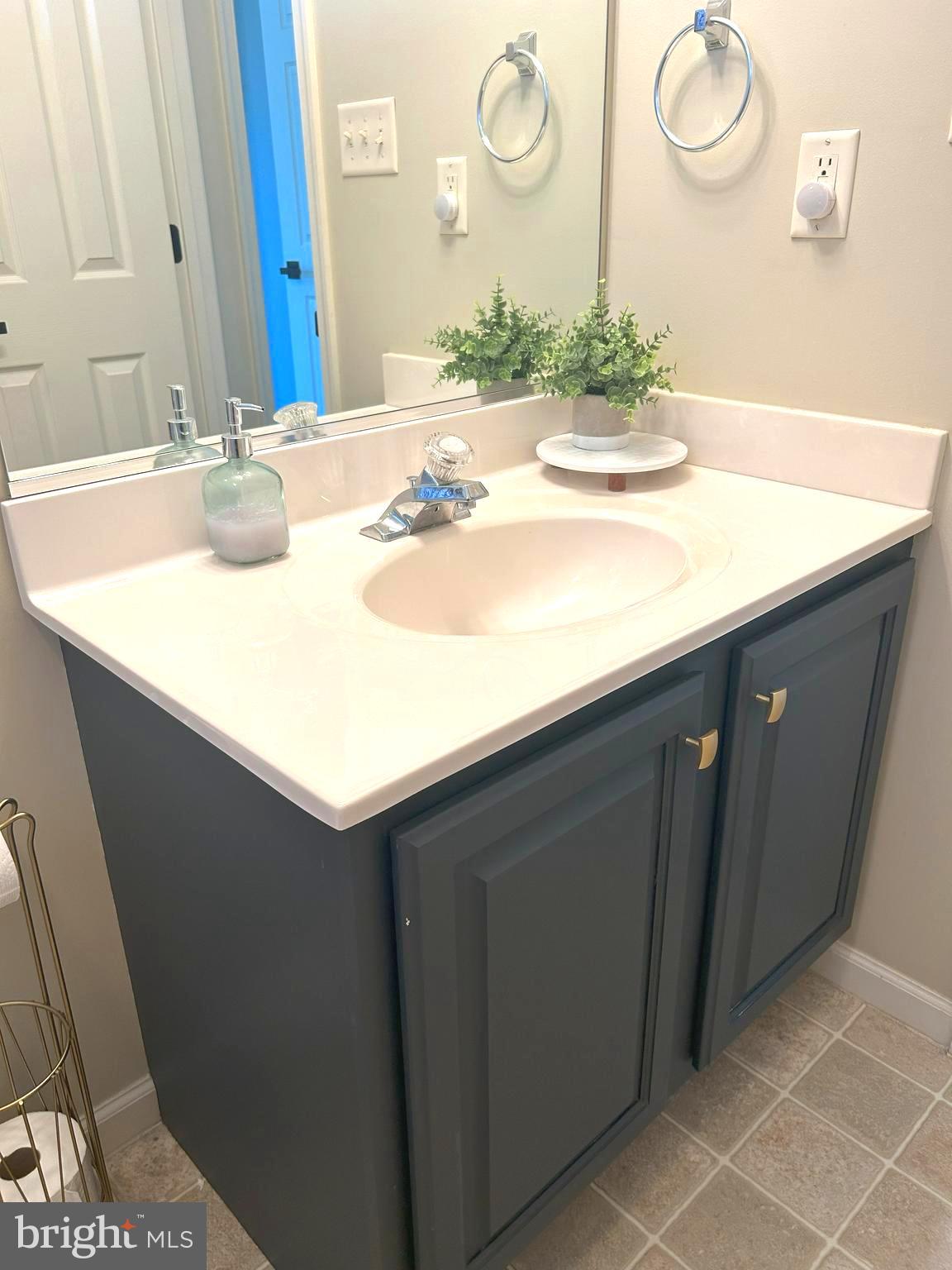 LAUREL RIDGE - Residential