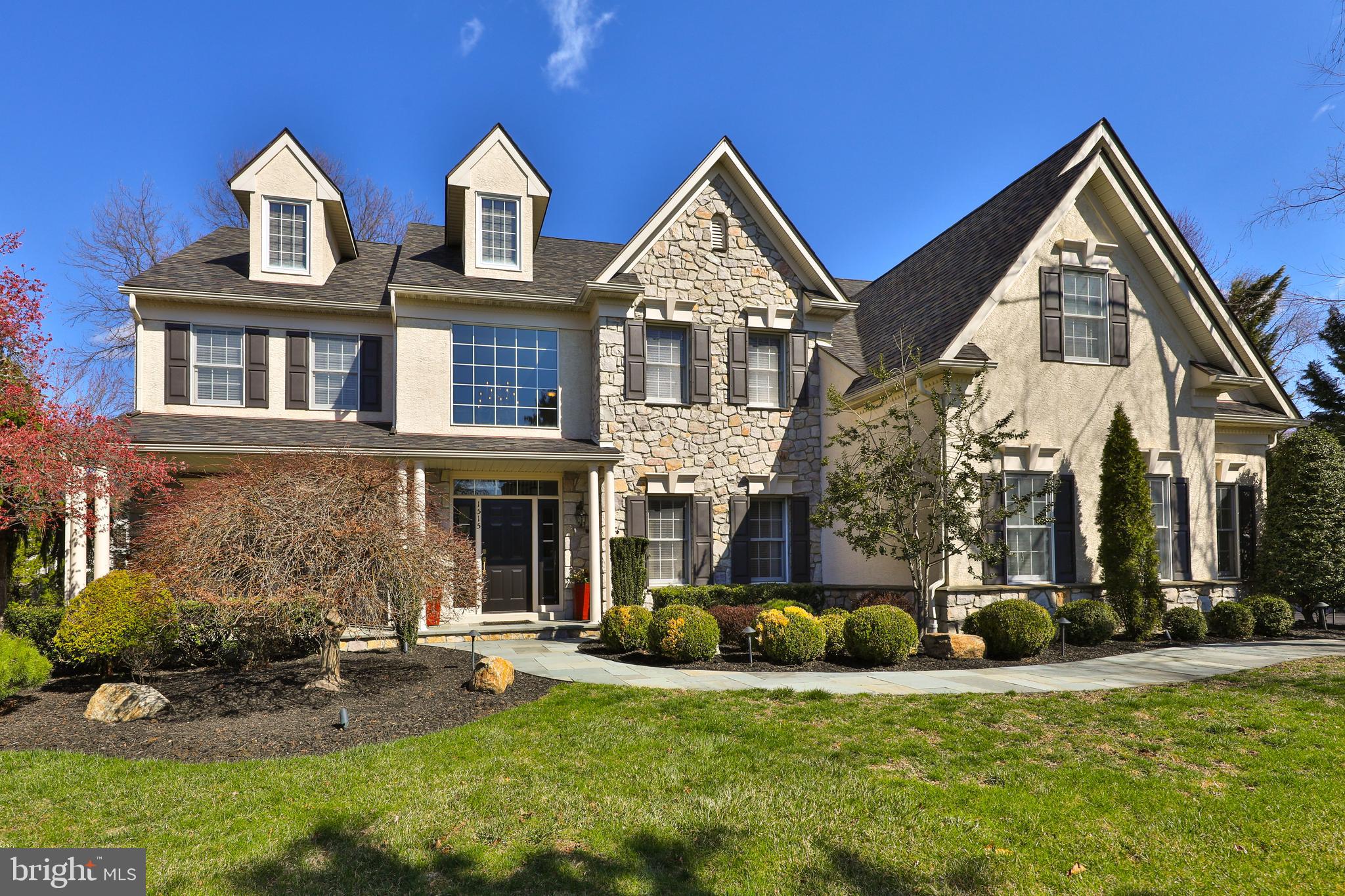 ESTS AT CEDAR HILL - Residential