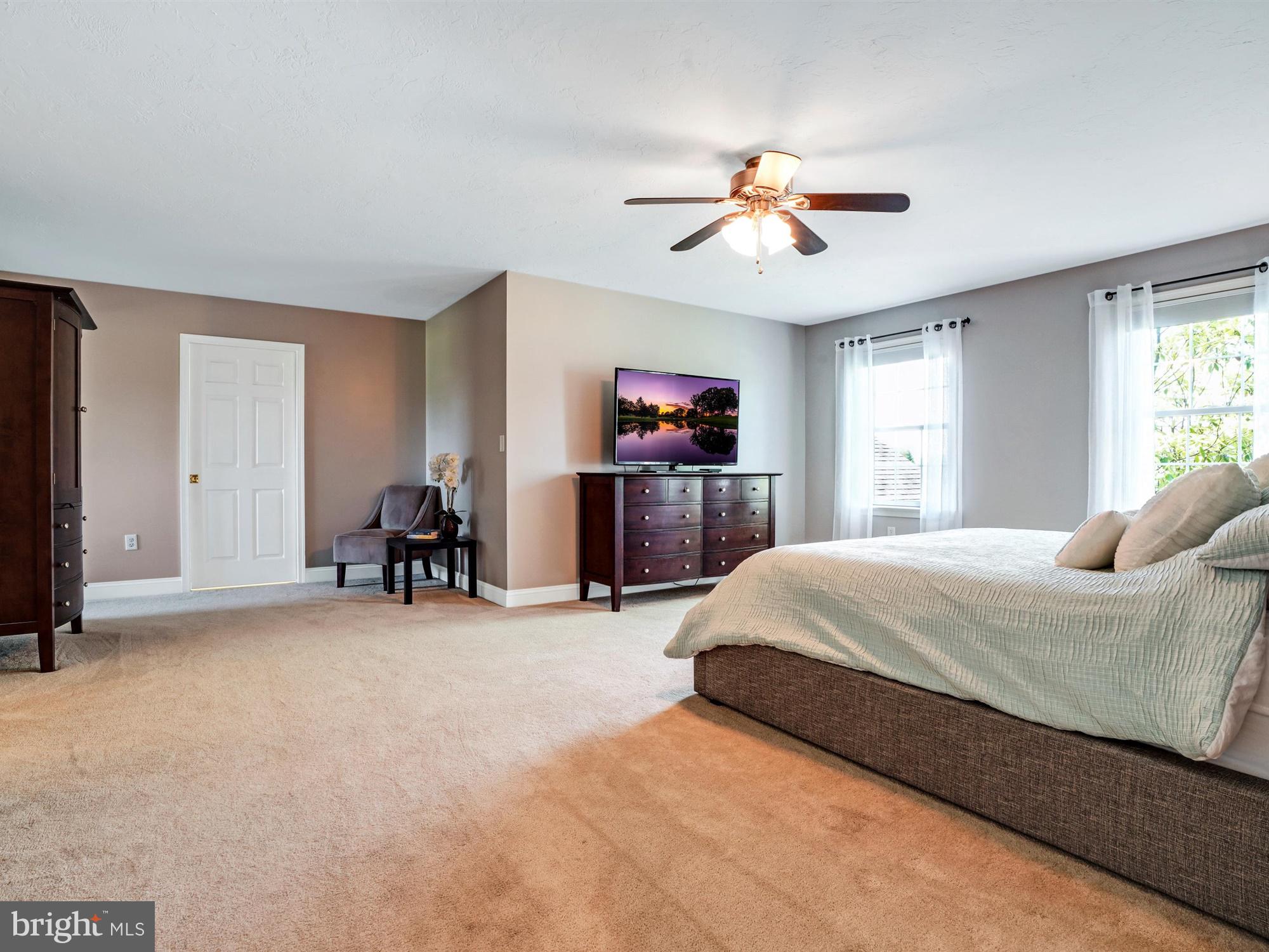 SPRING MEADOWS - Residential