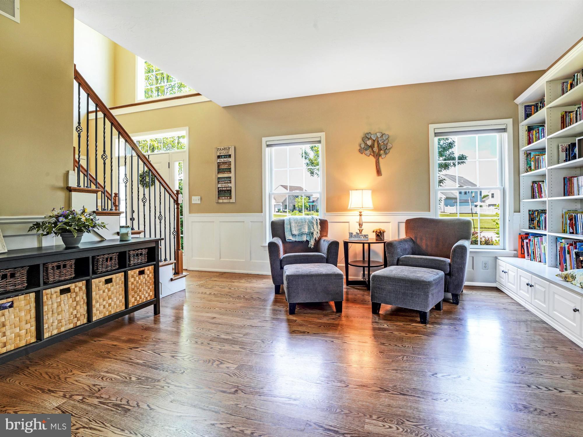 SPRING MEADOWS - Residential