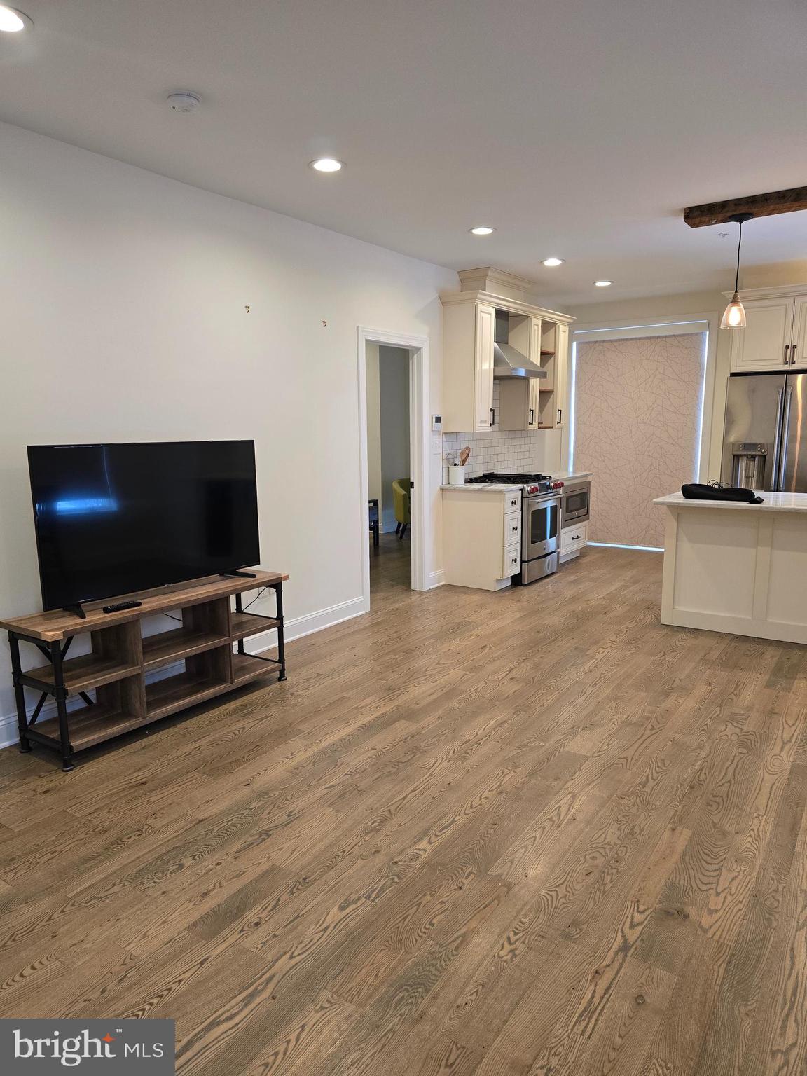 FRANCISVILLE - Residential Lease
