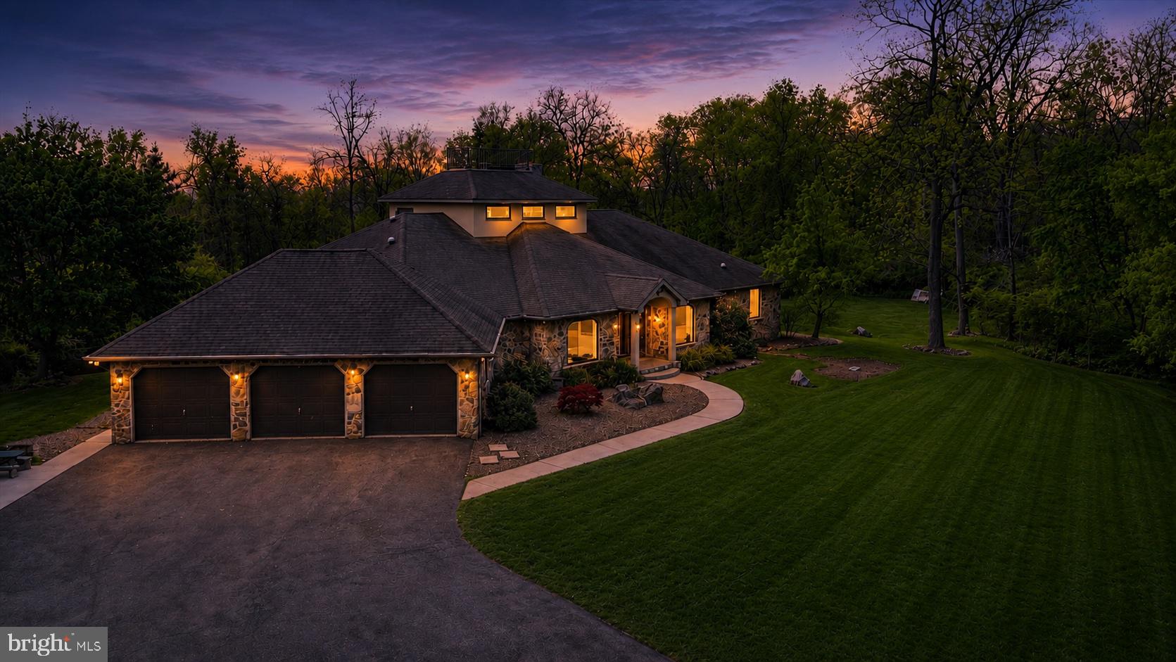 BRIARY RIDGE - Residential