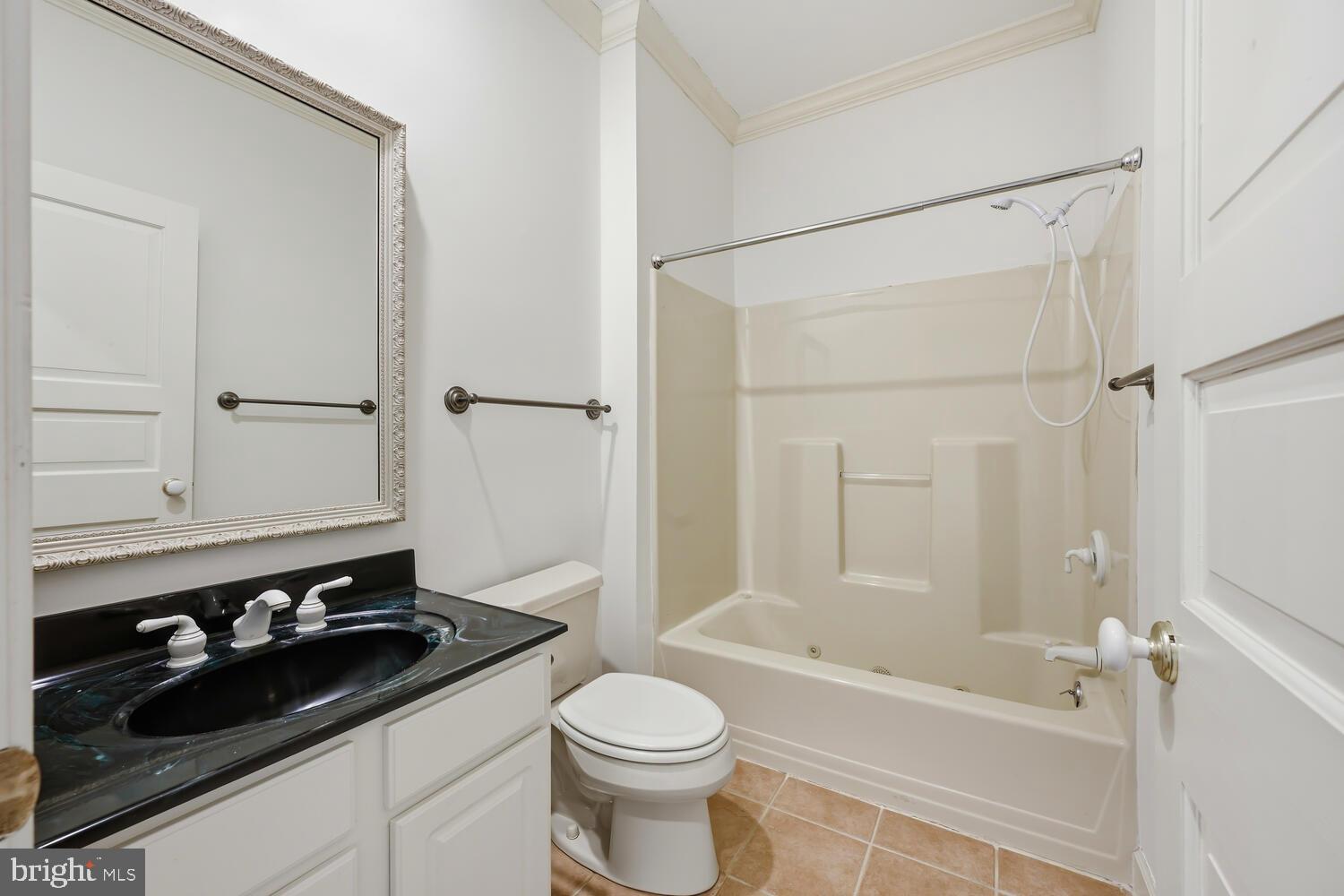 EASTON CLUB - Residential