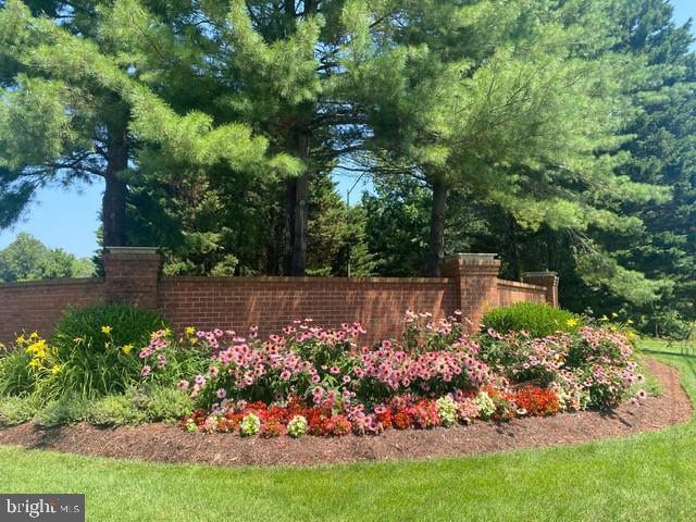EASTON CLUB - Residential