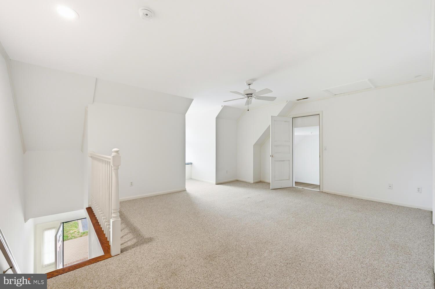 EASTON CLUB - Residential