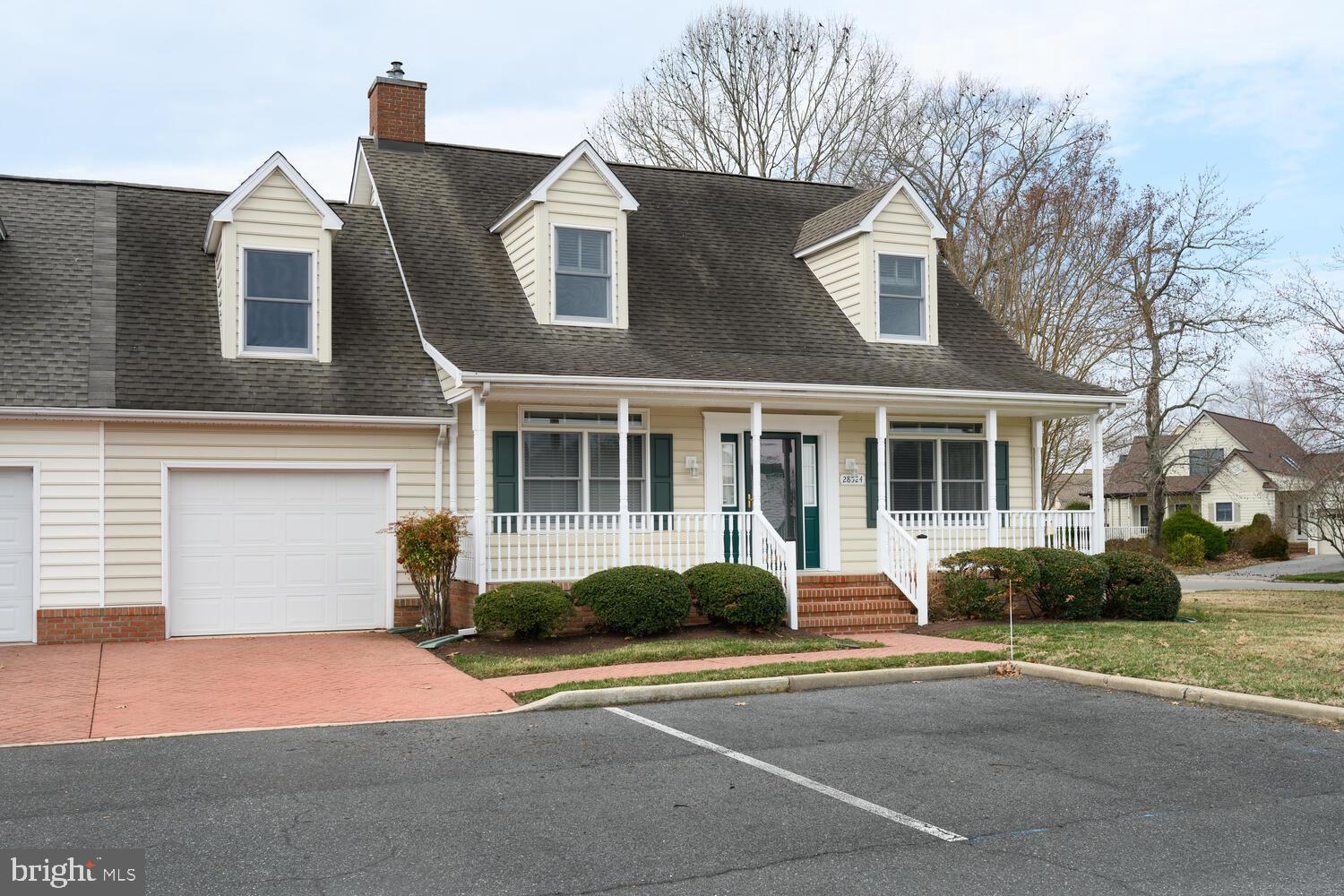 EASTON CLUB - Residential