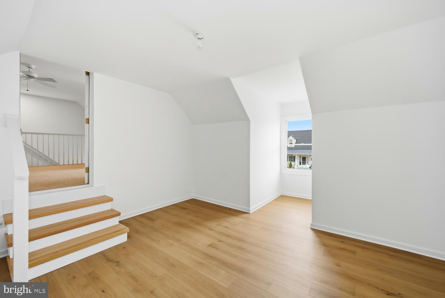 EASTON CLUB - Residential