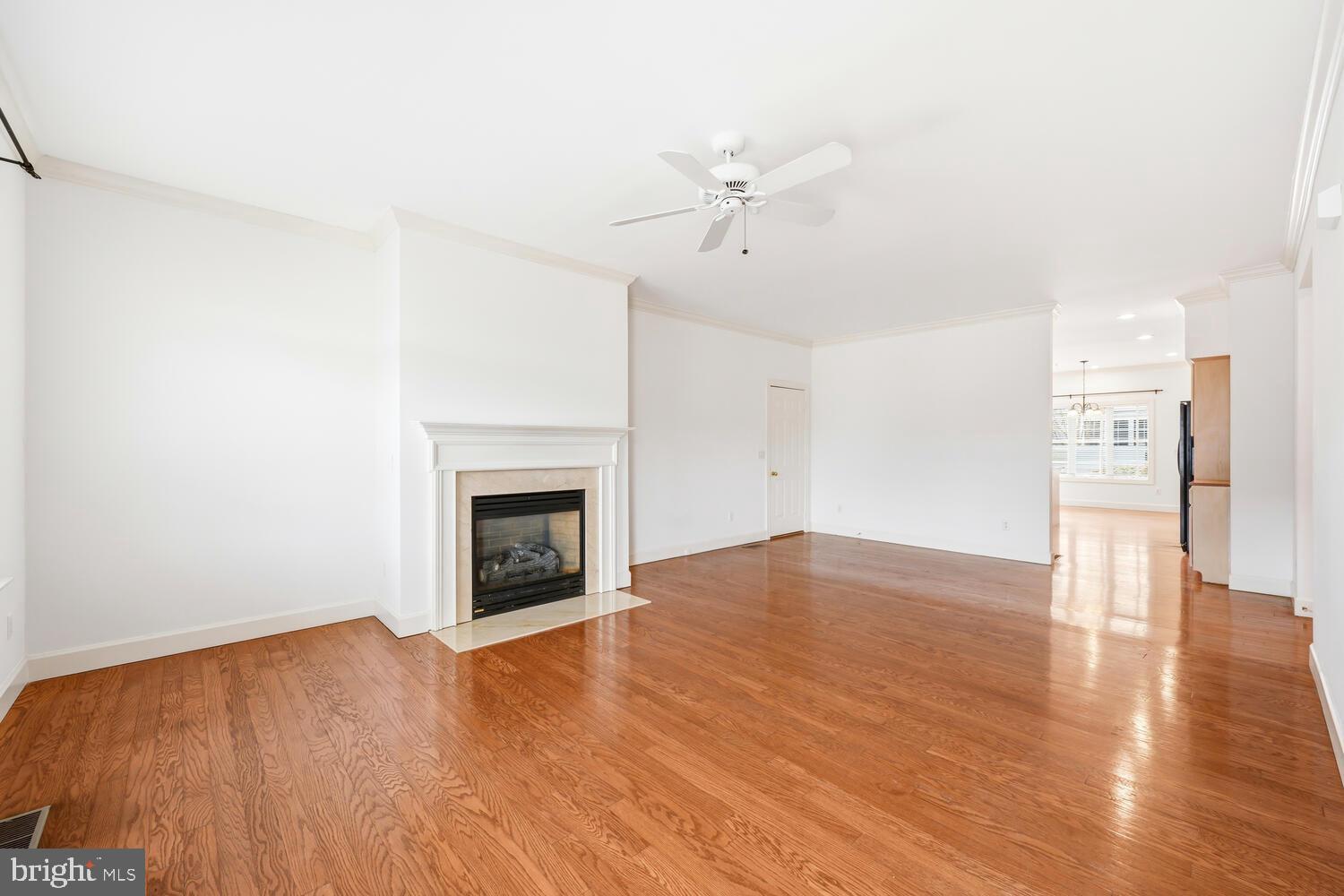 EASTON CLUB - Residential