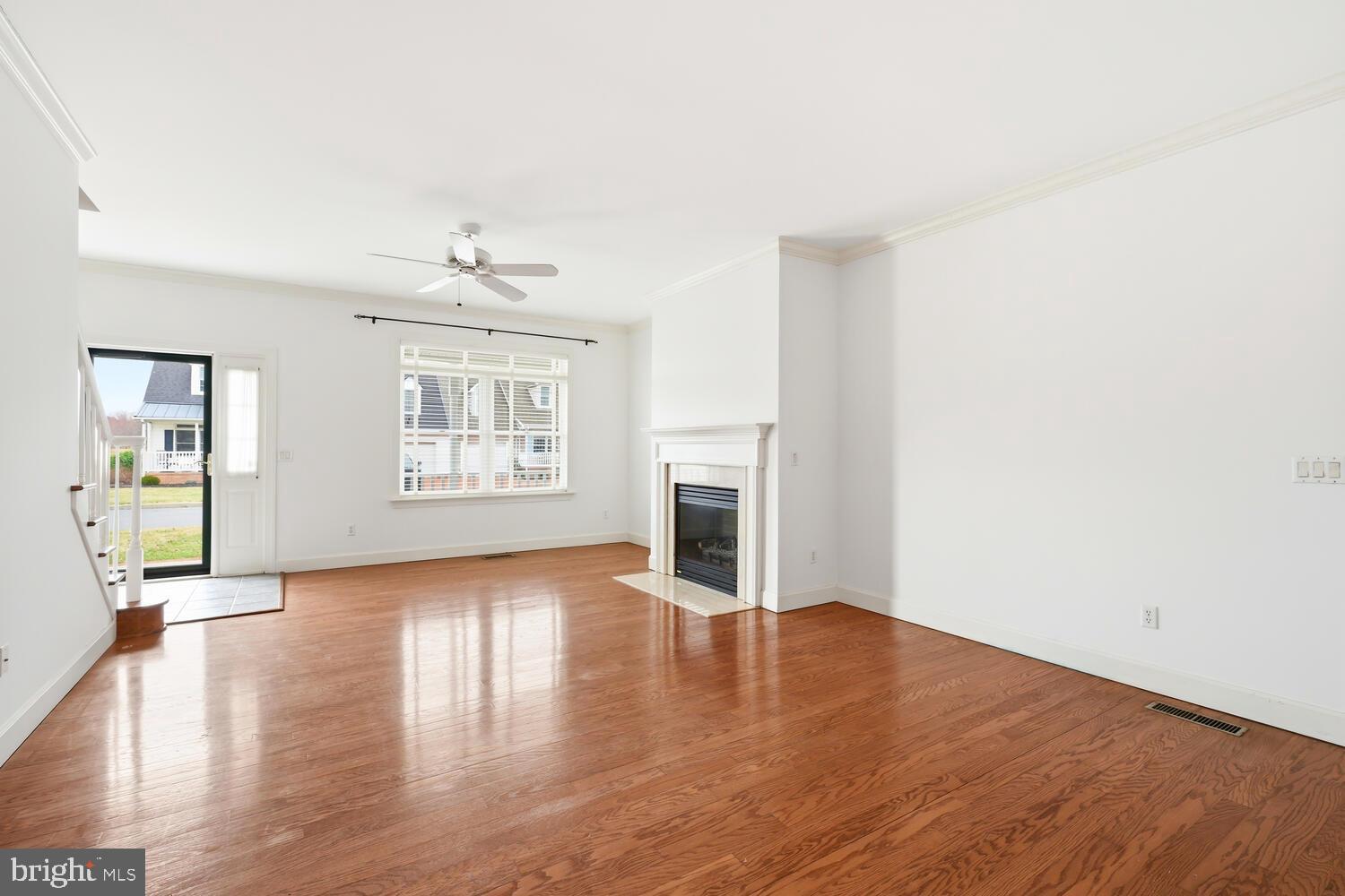 EASTON CLUB - Residential