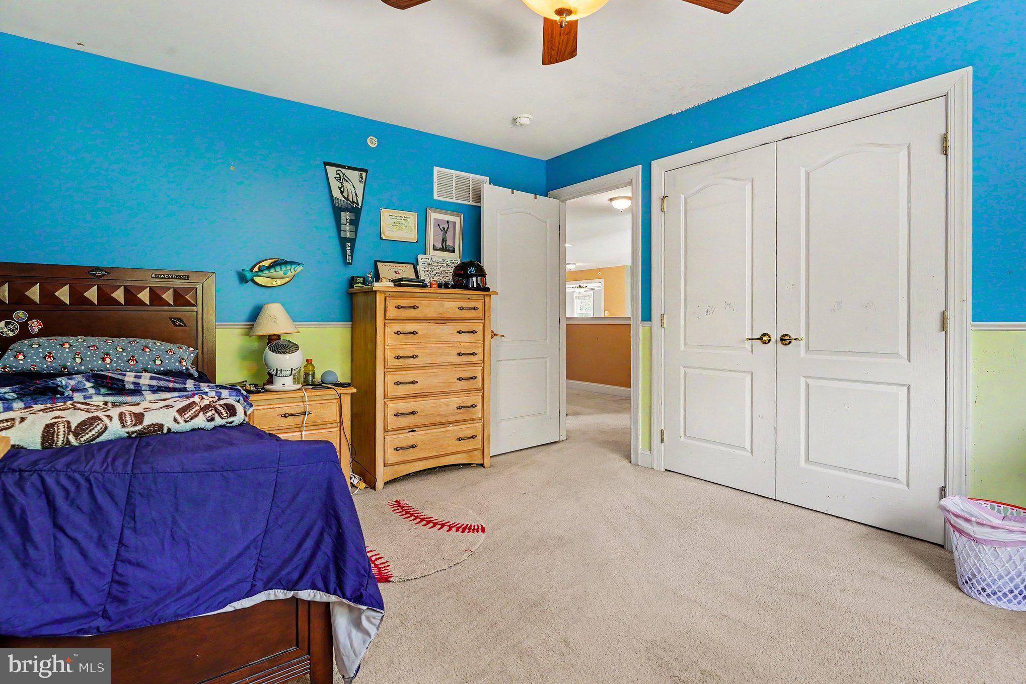 WINDSOR SQUARE - Residential