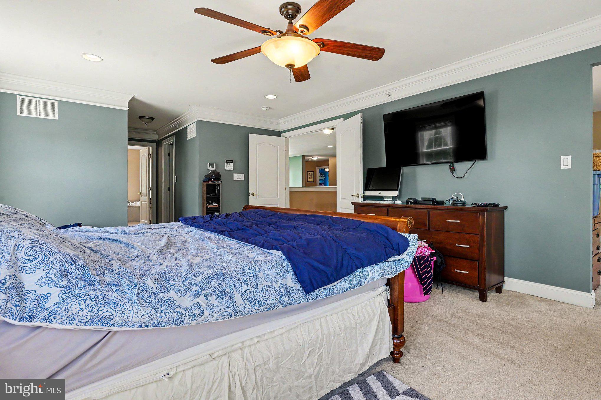 WINDSOR SQUARE - Residential