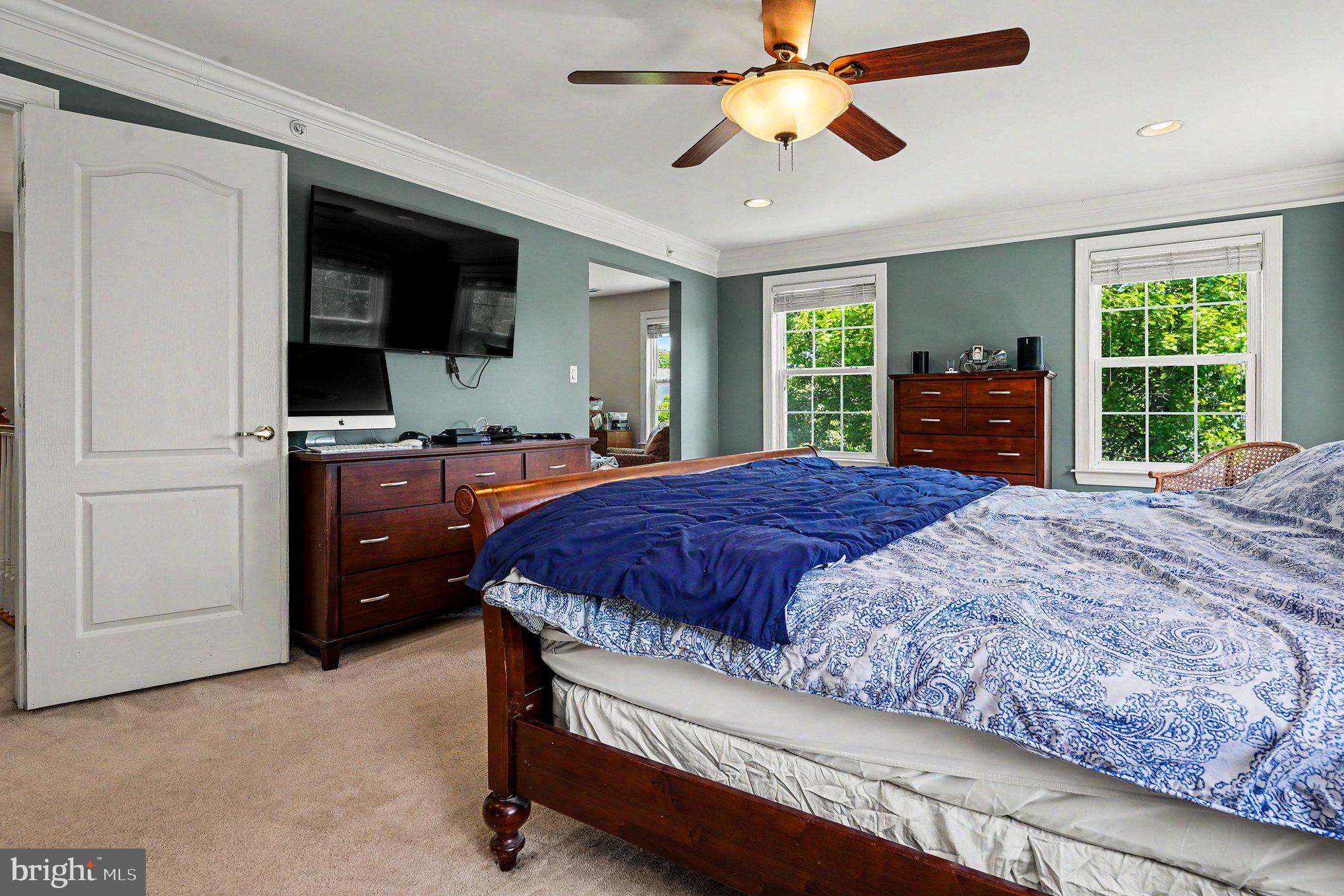 WINDSOR SQUARE - Residential