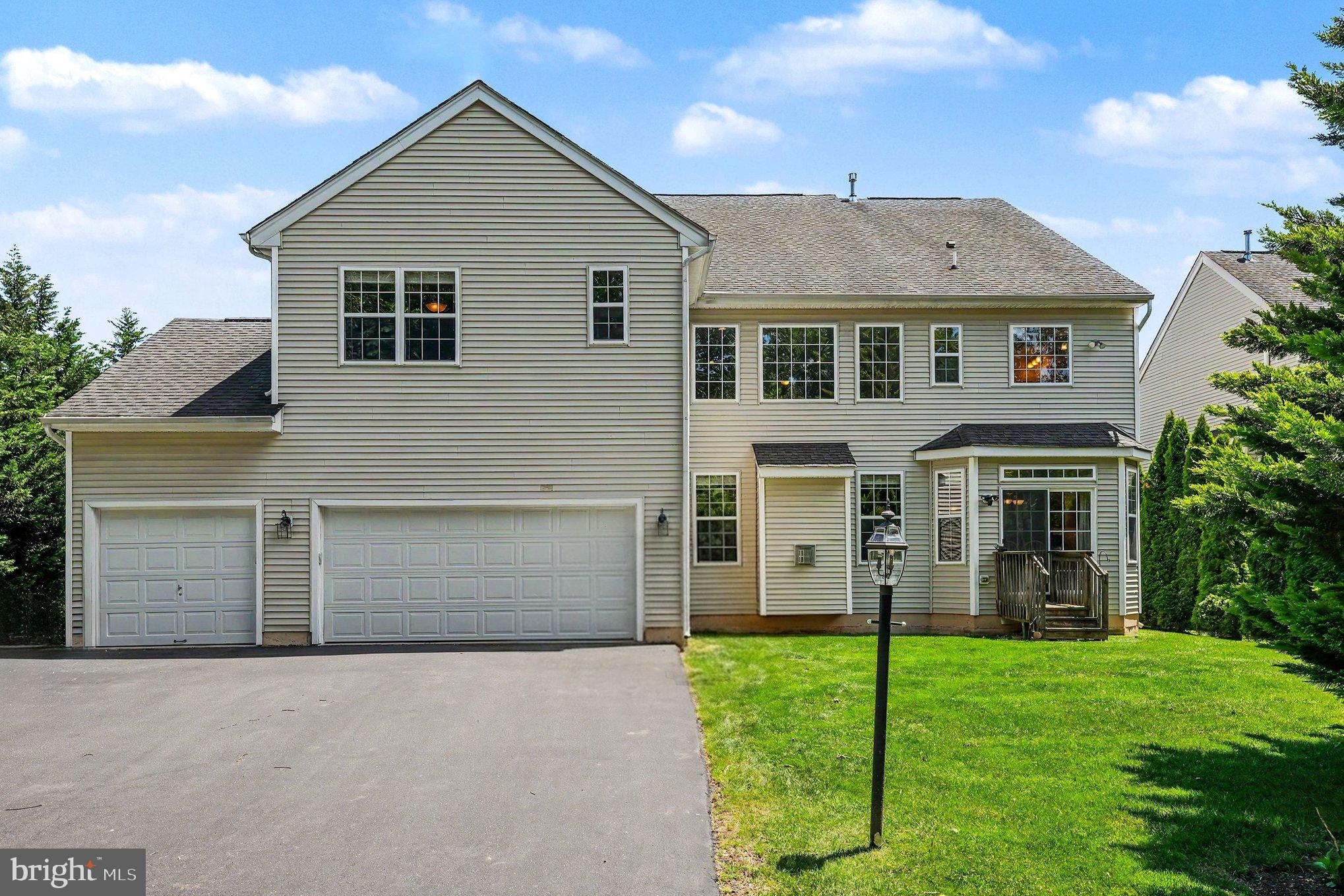 WINDSOR SQUARE - Residential