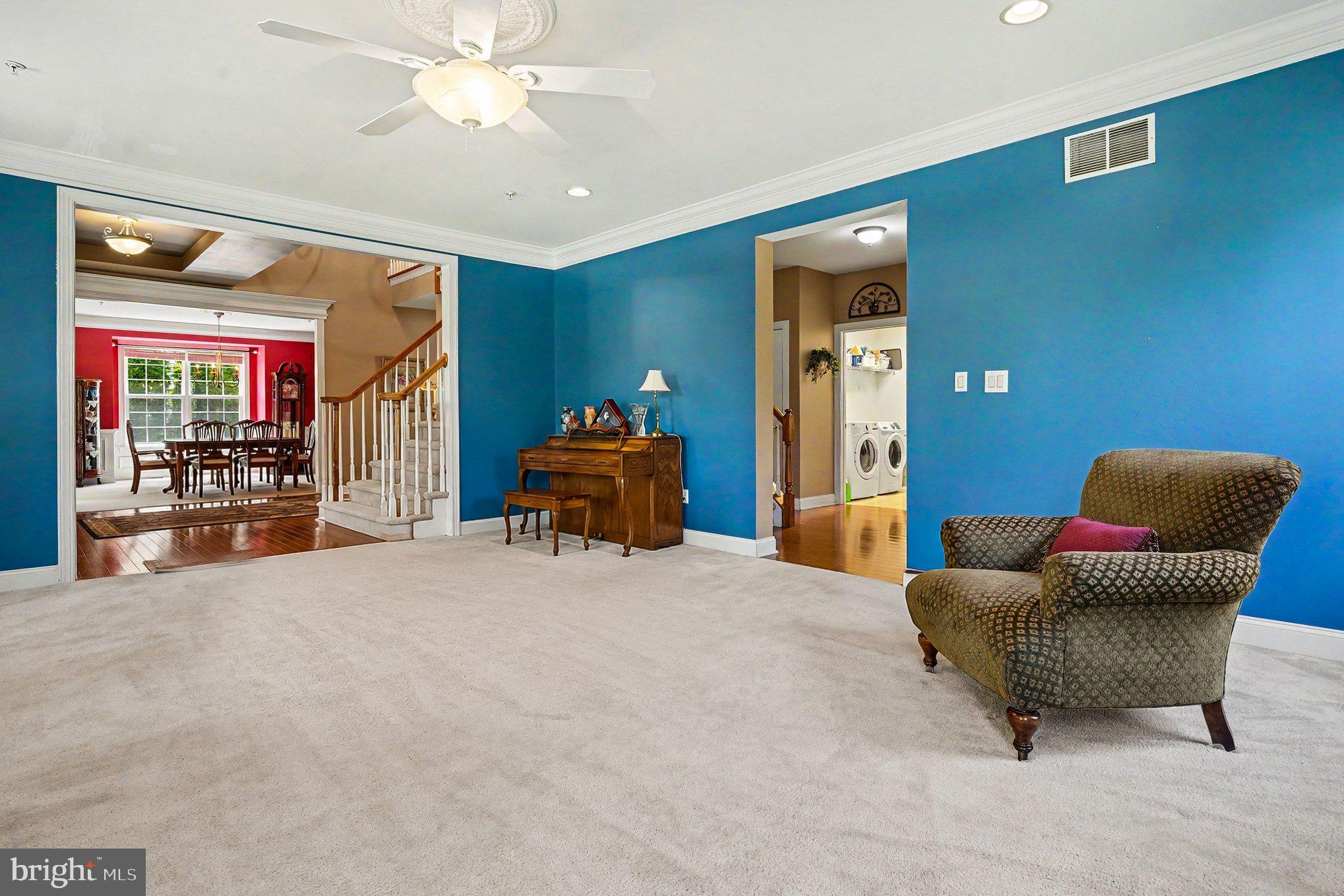 WINDSOR SQUARE - Residential