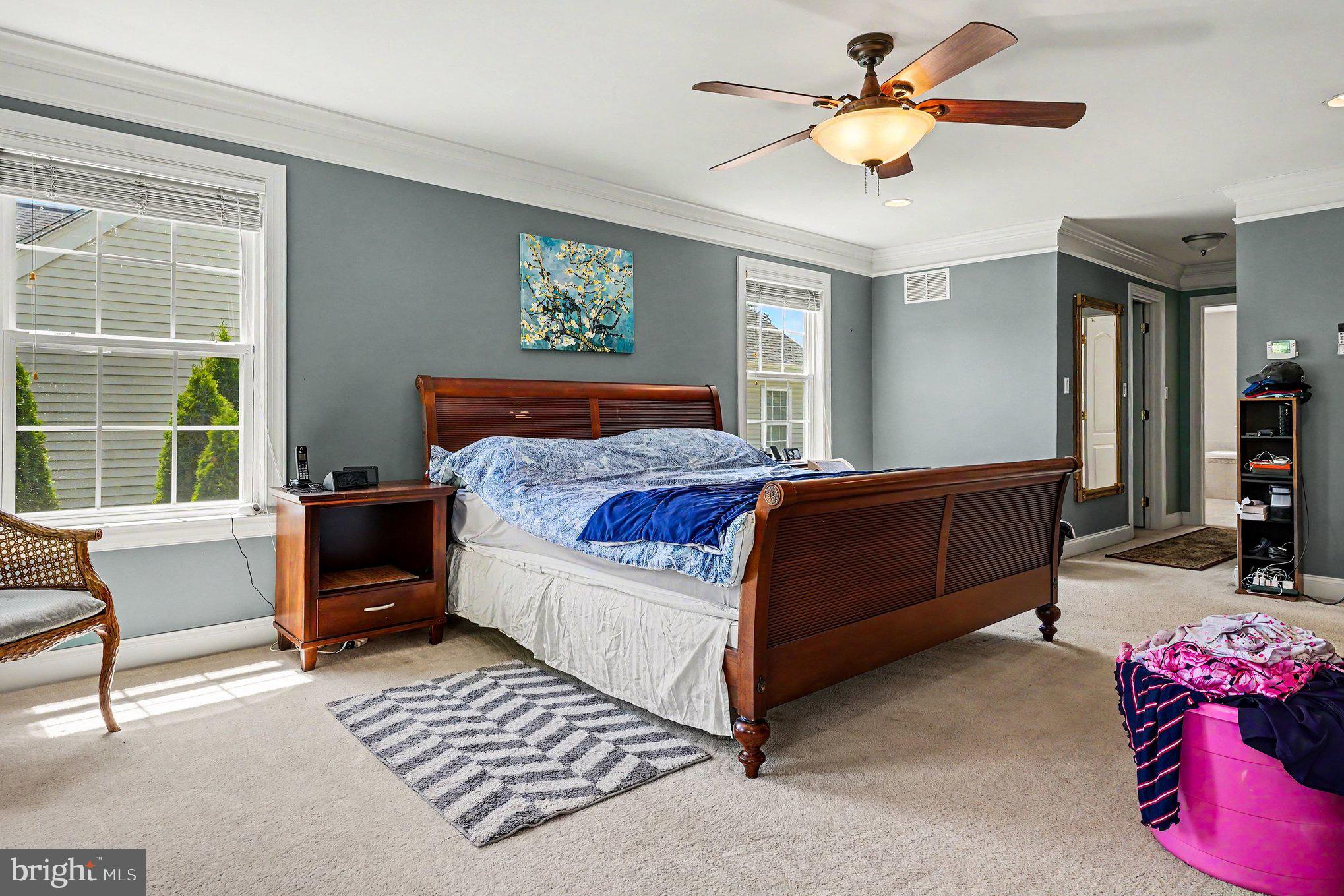 WINDSOR SQUARE - Residential