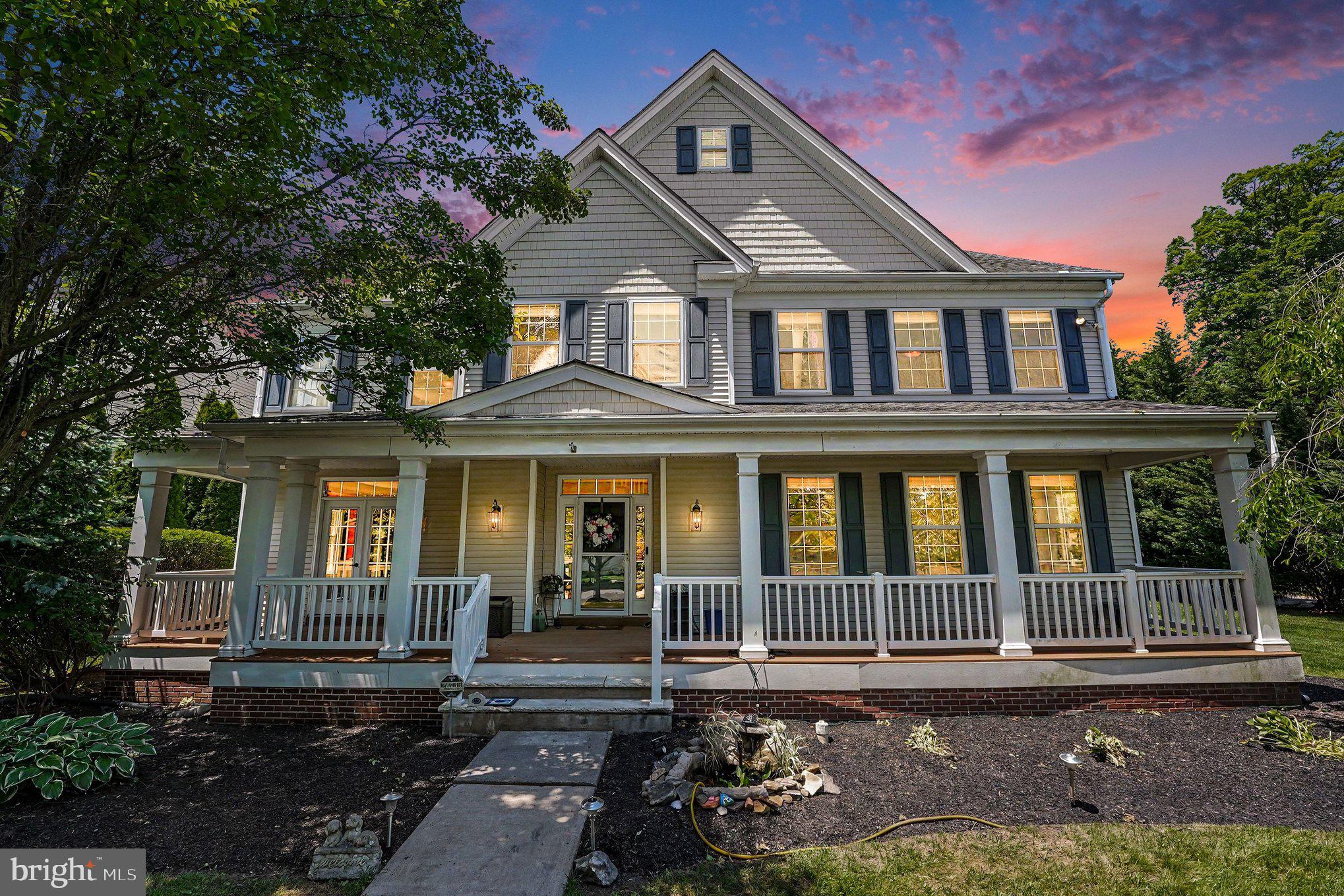 WINDSOR SQUARE - Residential