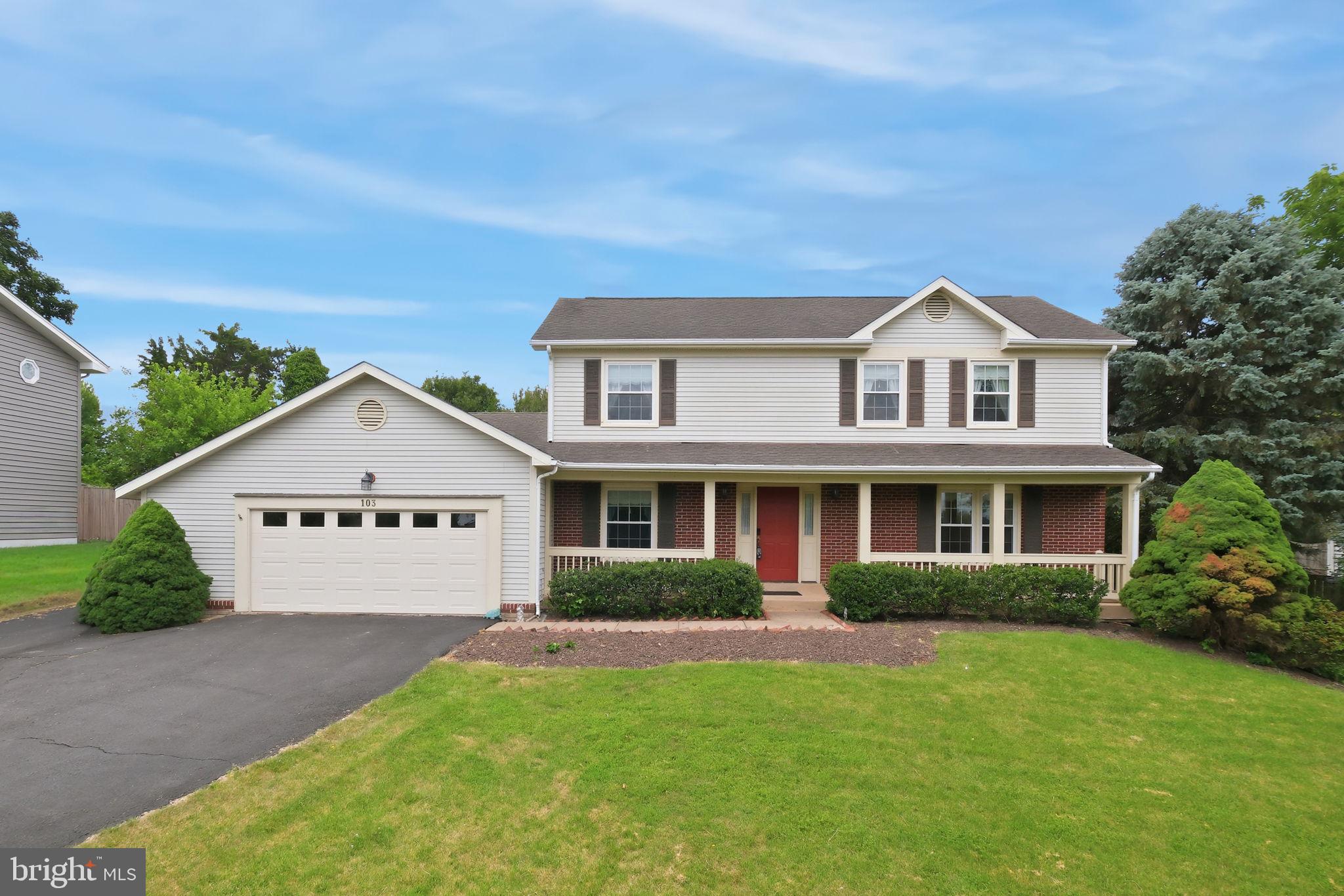 LEESBURG COUNTRY CLUB - Residential