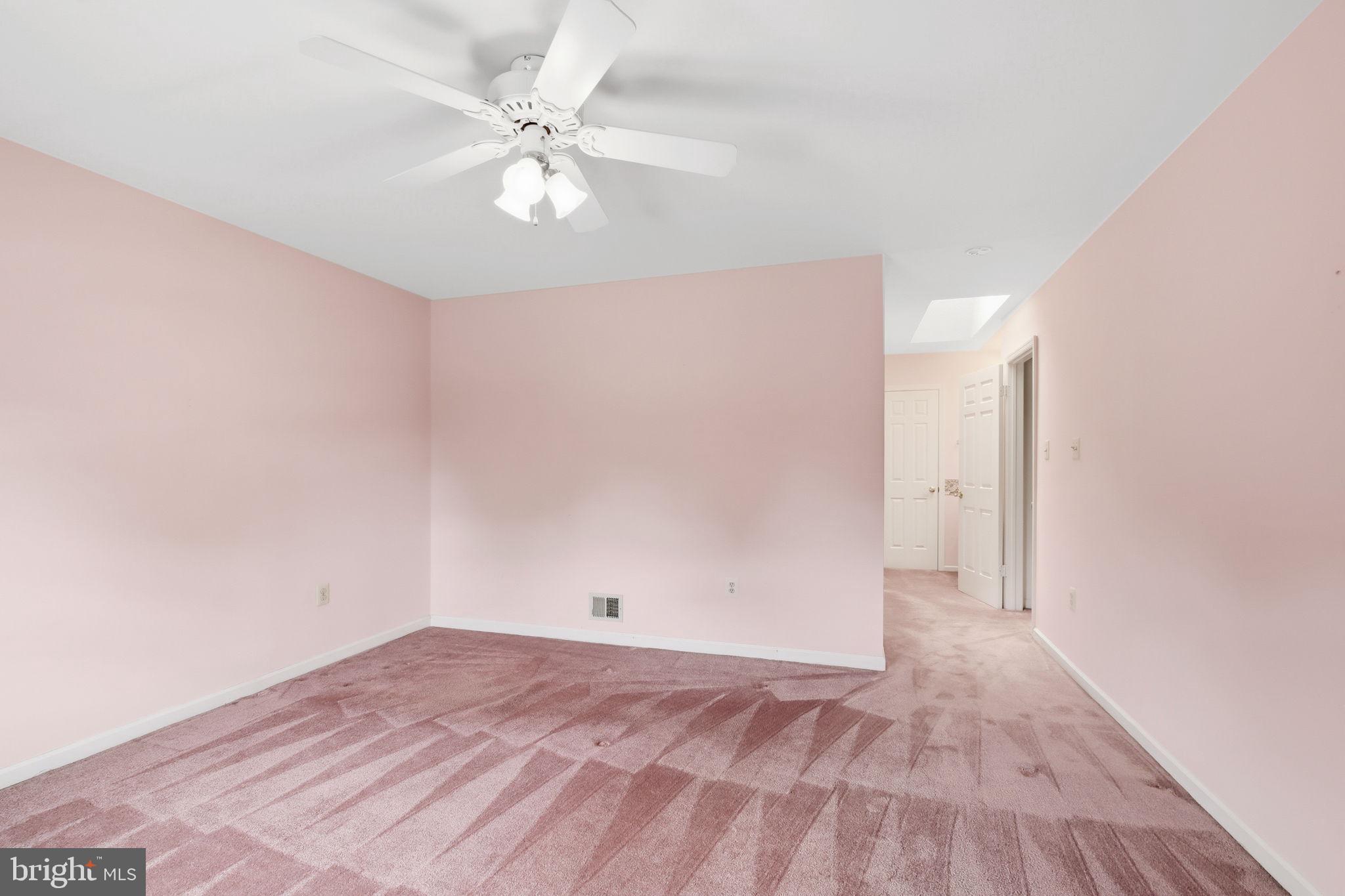 LEESBURG COUNTRY CLUB - Residential
