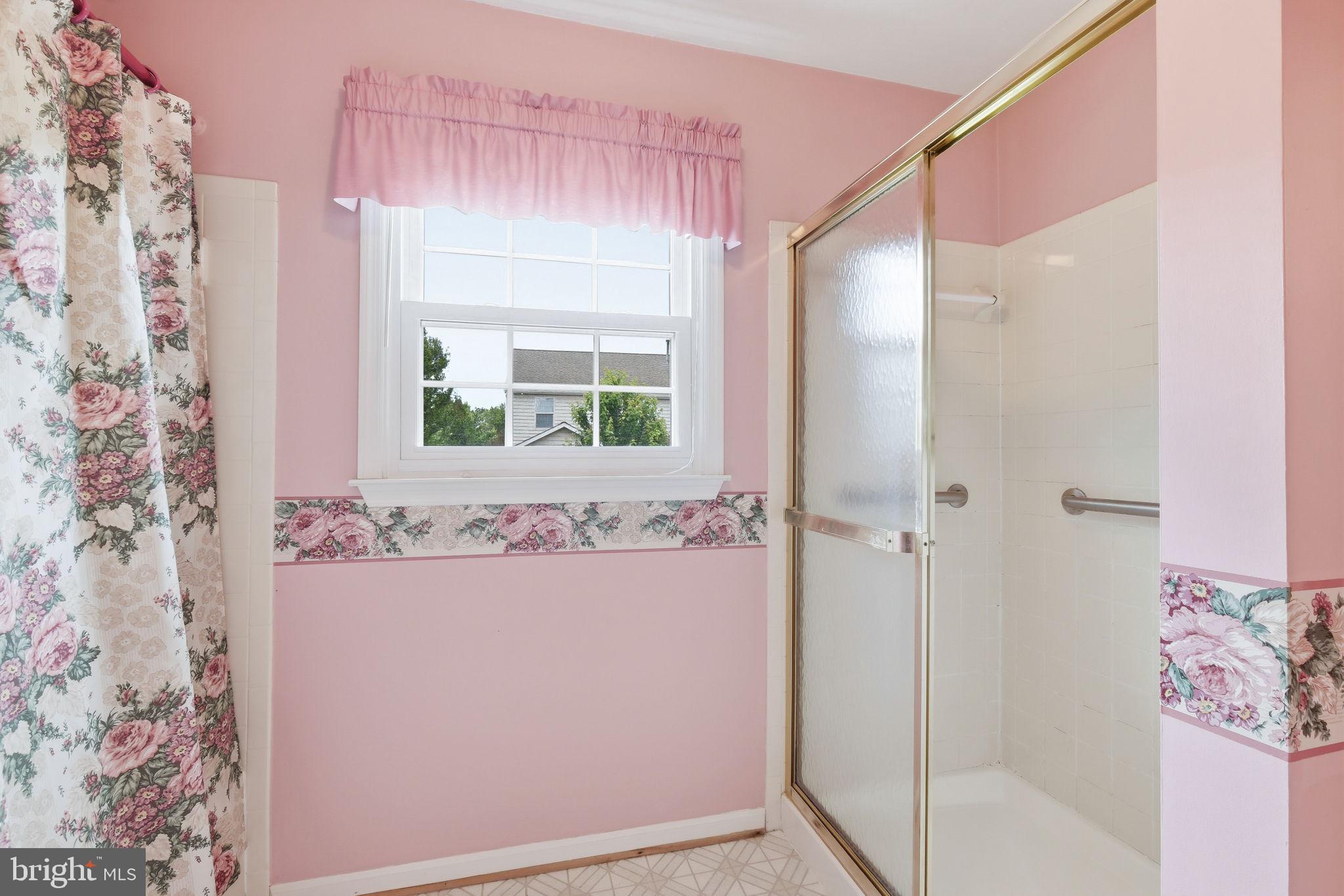 LEESBURG COUNTRY CLUB - Residential