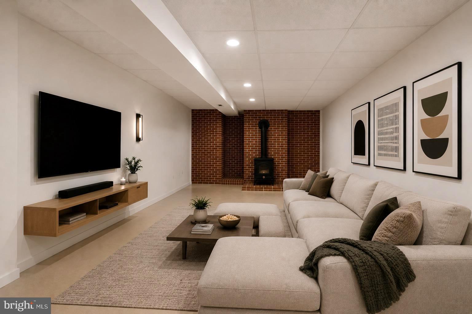 LEESBURG COUNTRY CLUB - Residential