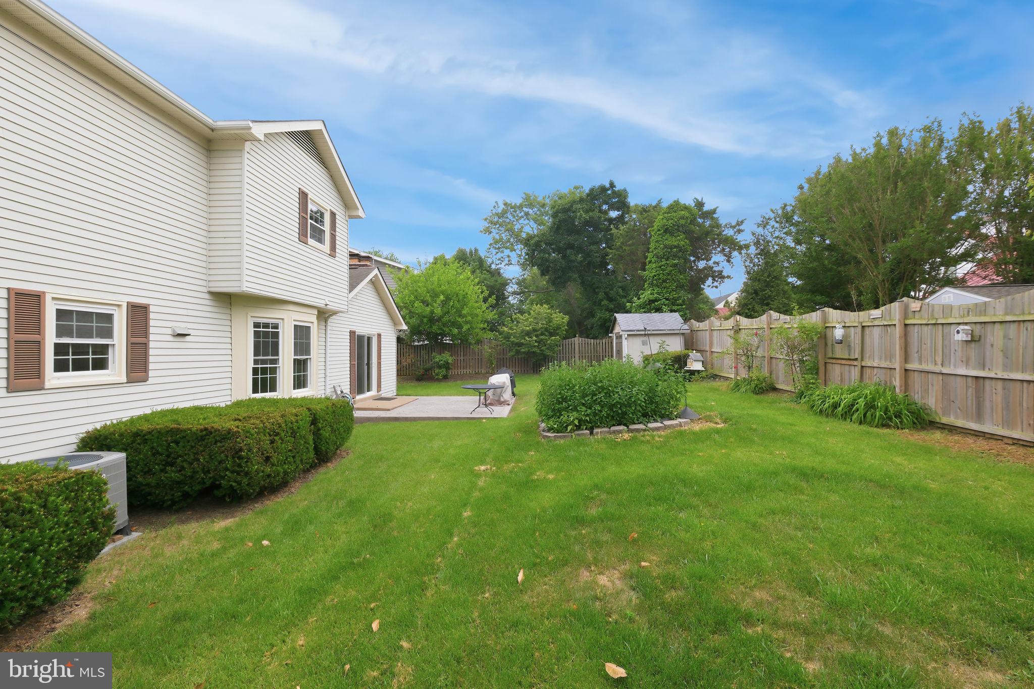 LEESBURG COUNTRY CLUB - Residential