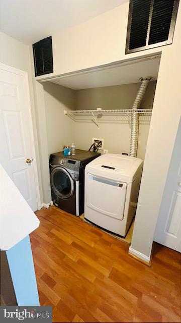 TRAILSIDE - Residential Lease