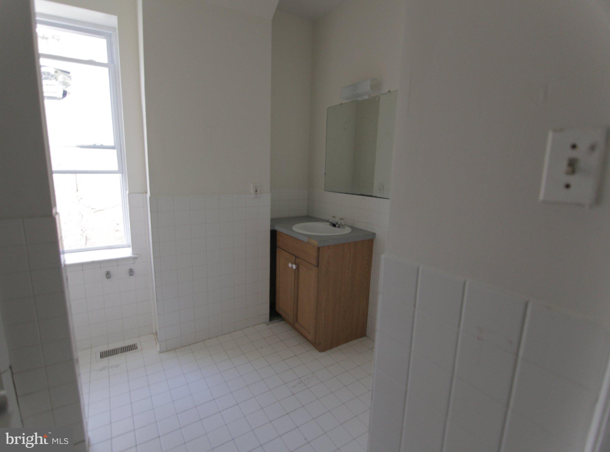 TEMPLE UNIVERSITY - Residential Income