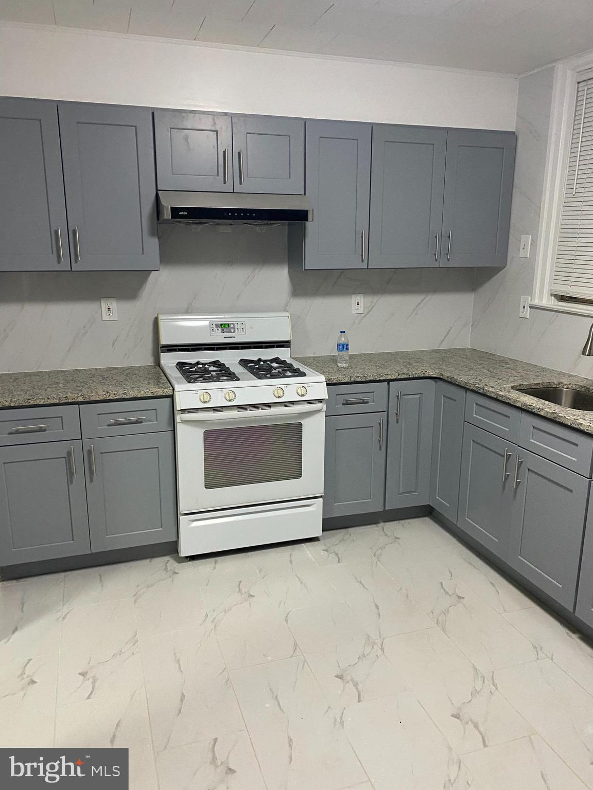 HOLMESBURG - Residential