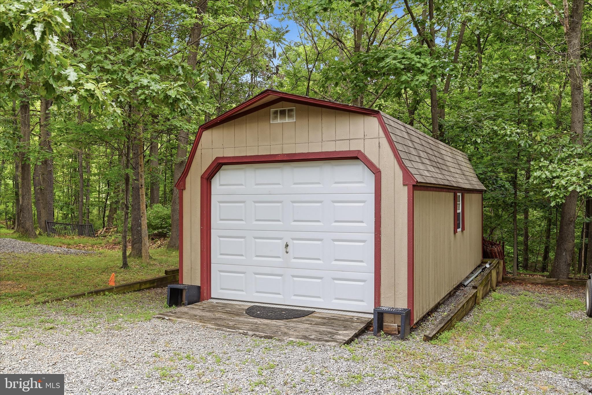 TIMBER RIDGE FARMS - Residential
